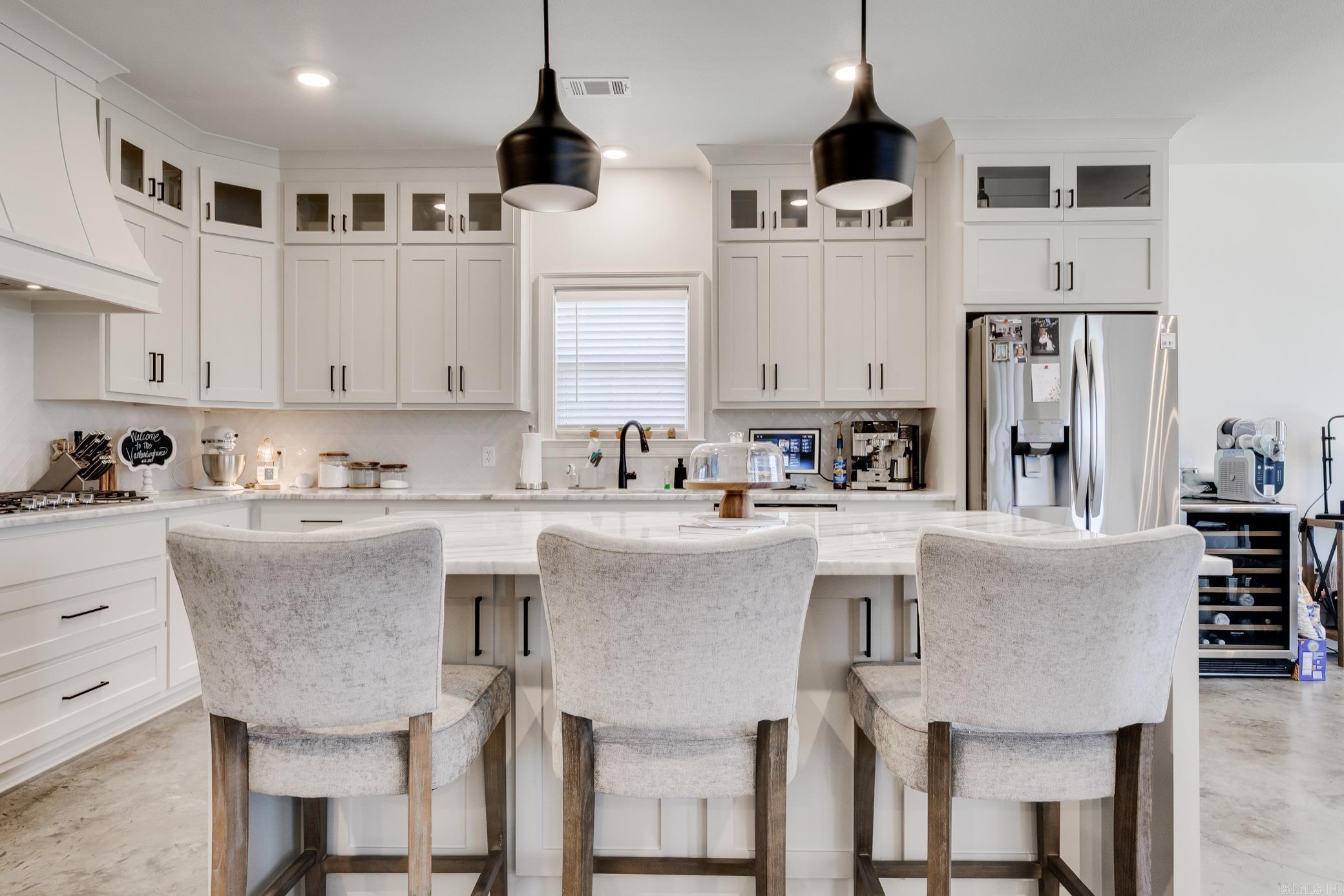 ROBYNMAR - Residential