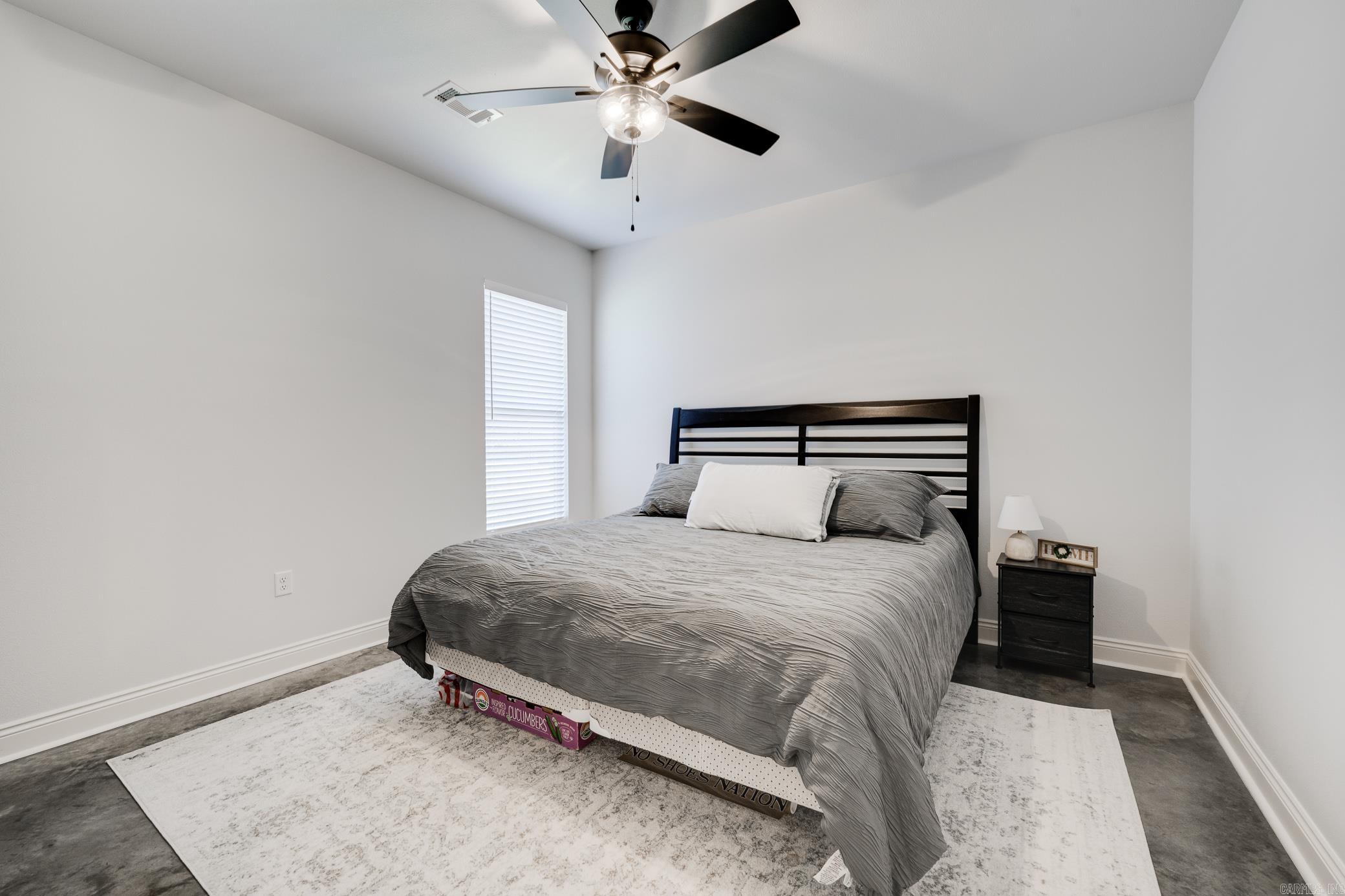 ROBYNMAR - Residential