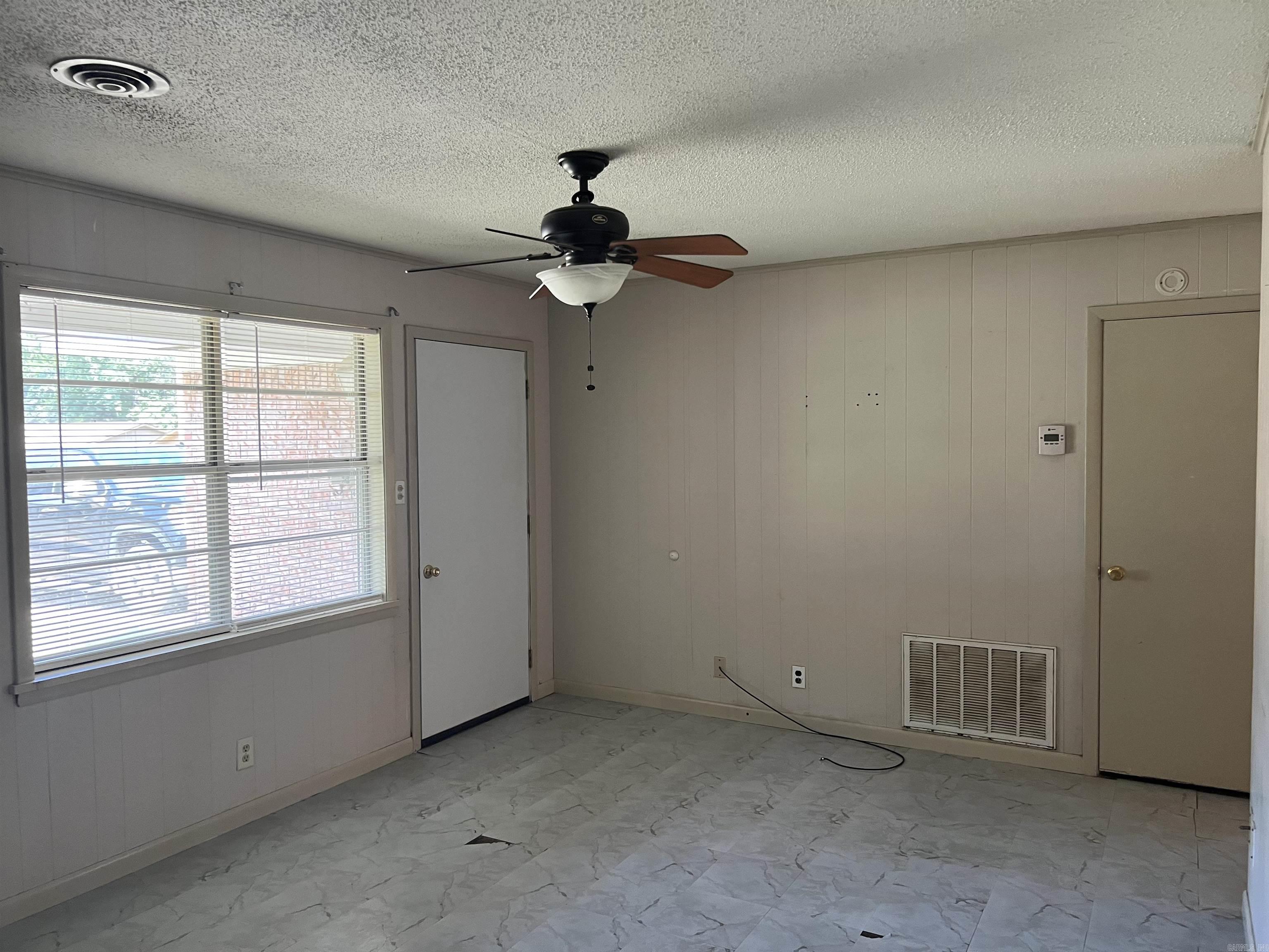 HILLS ADDN - Residential