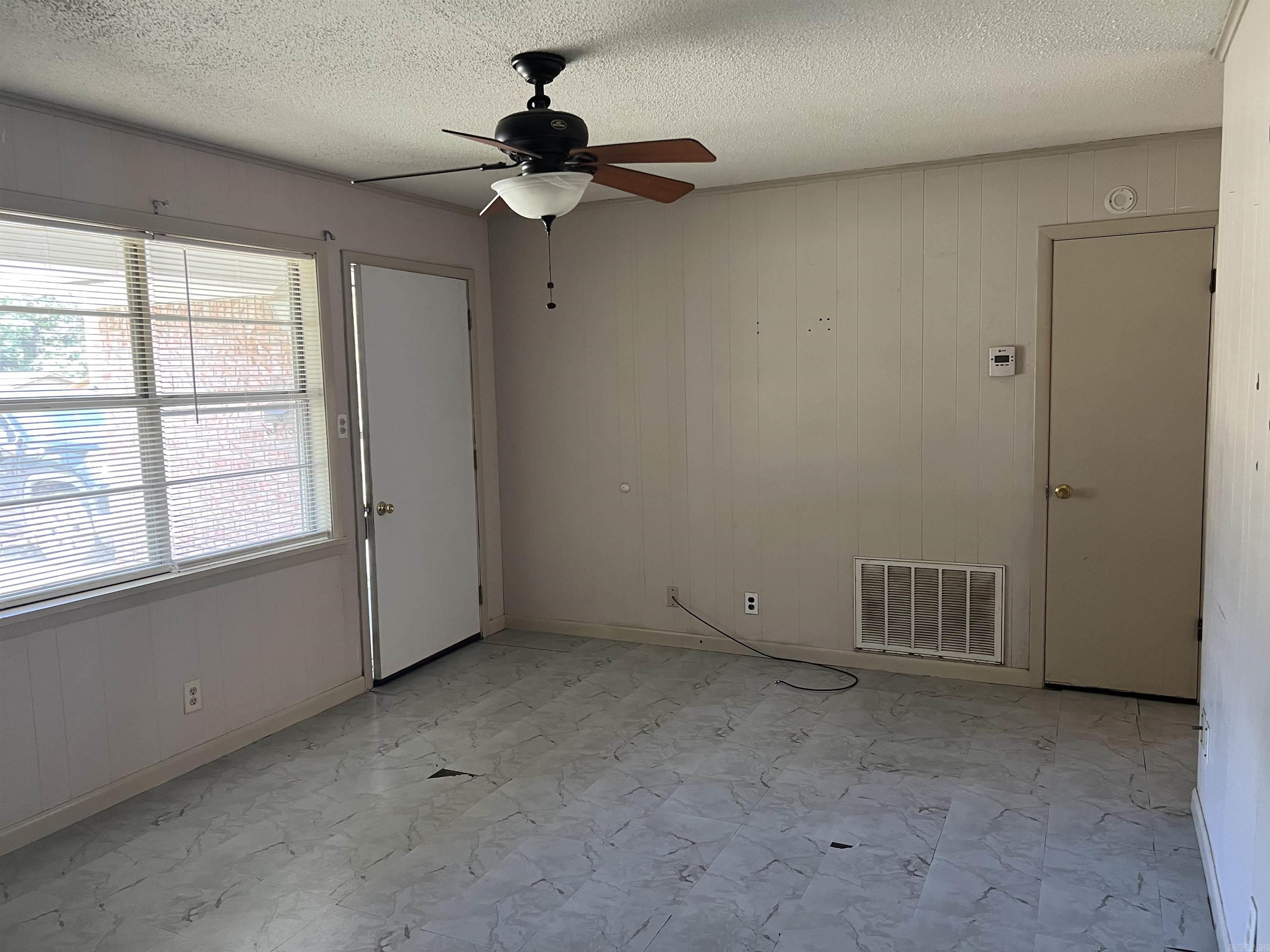 HILLS ADDN - Residential