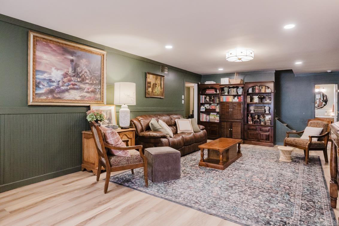 OTTER CREEK COMMUNITY - Residential