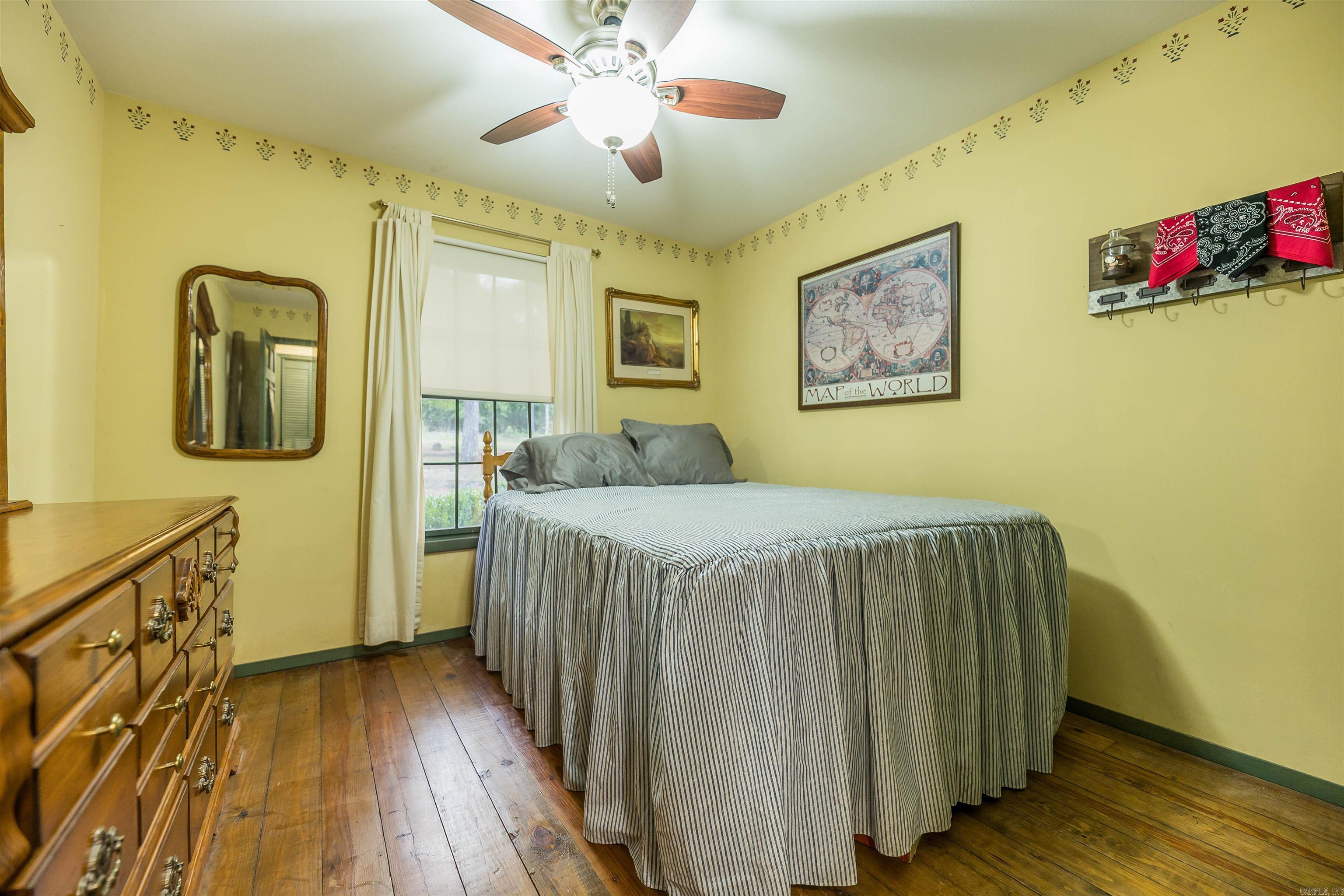 GILLESPIE,E.O. SD (WOL) - Residential