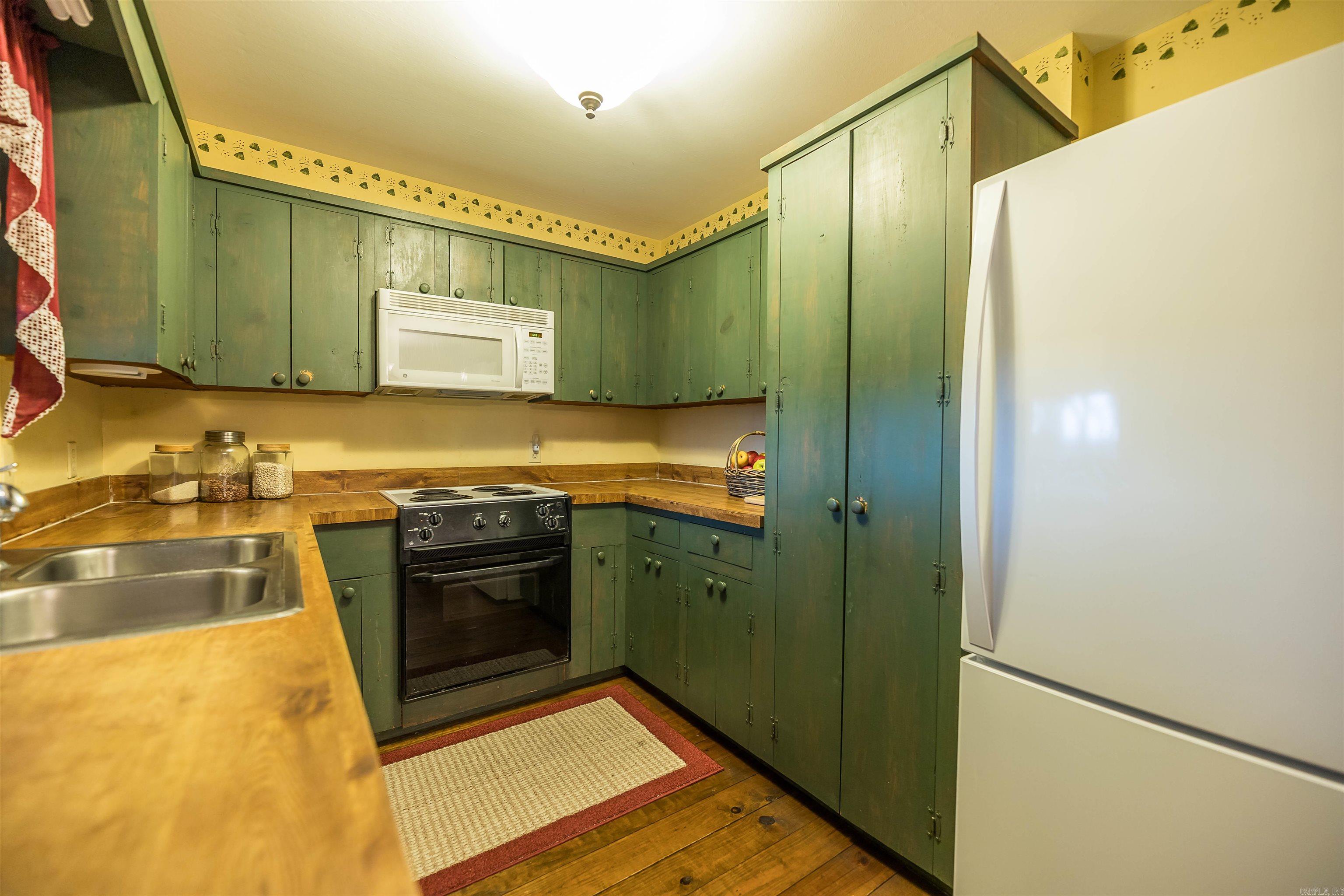 GILLESPIE,E.O. SD (WOL) - Residential
