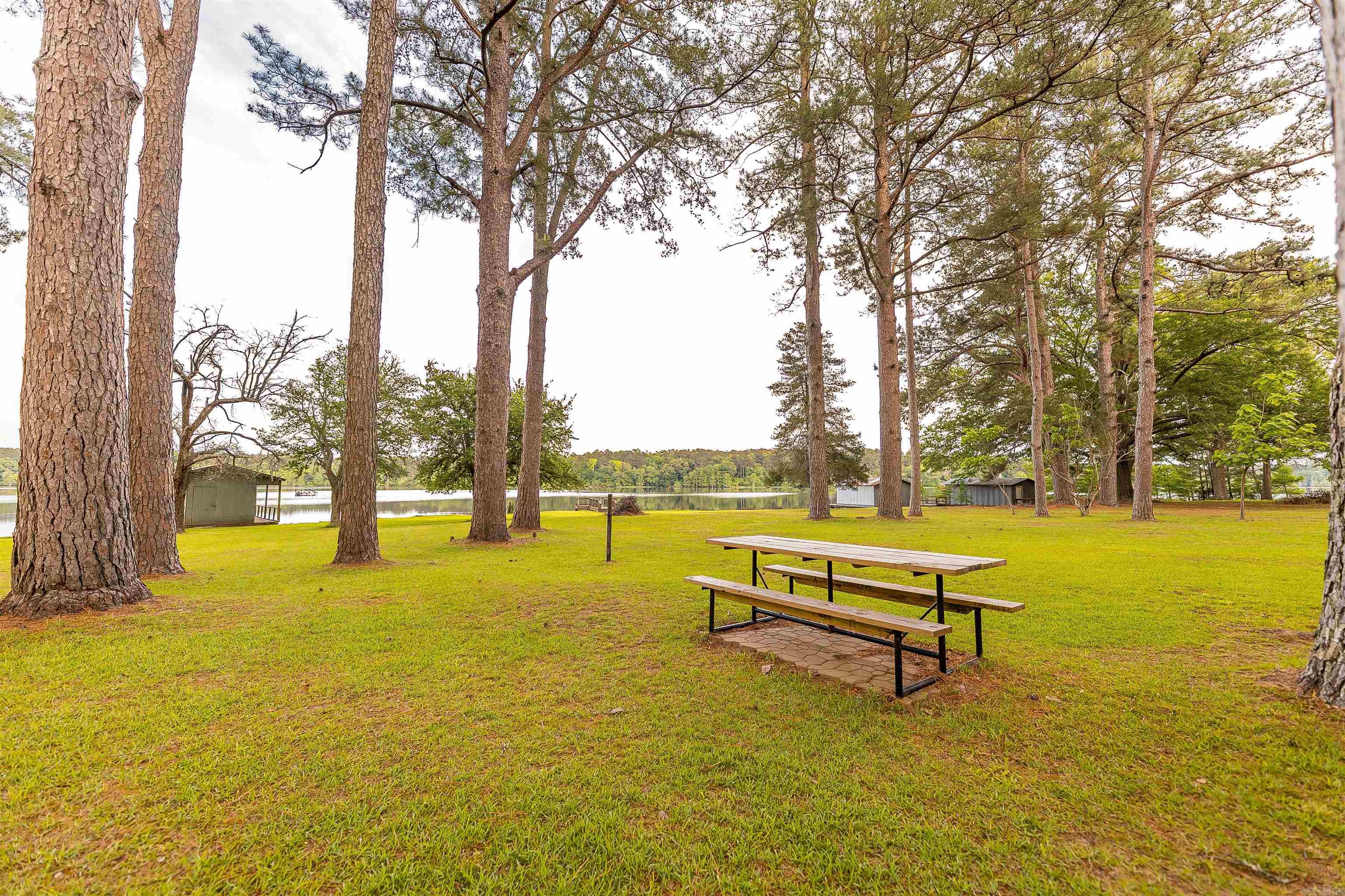 GILLESPIE,E.O. SD (WOL) - Residential