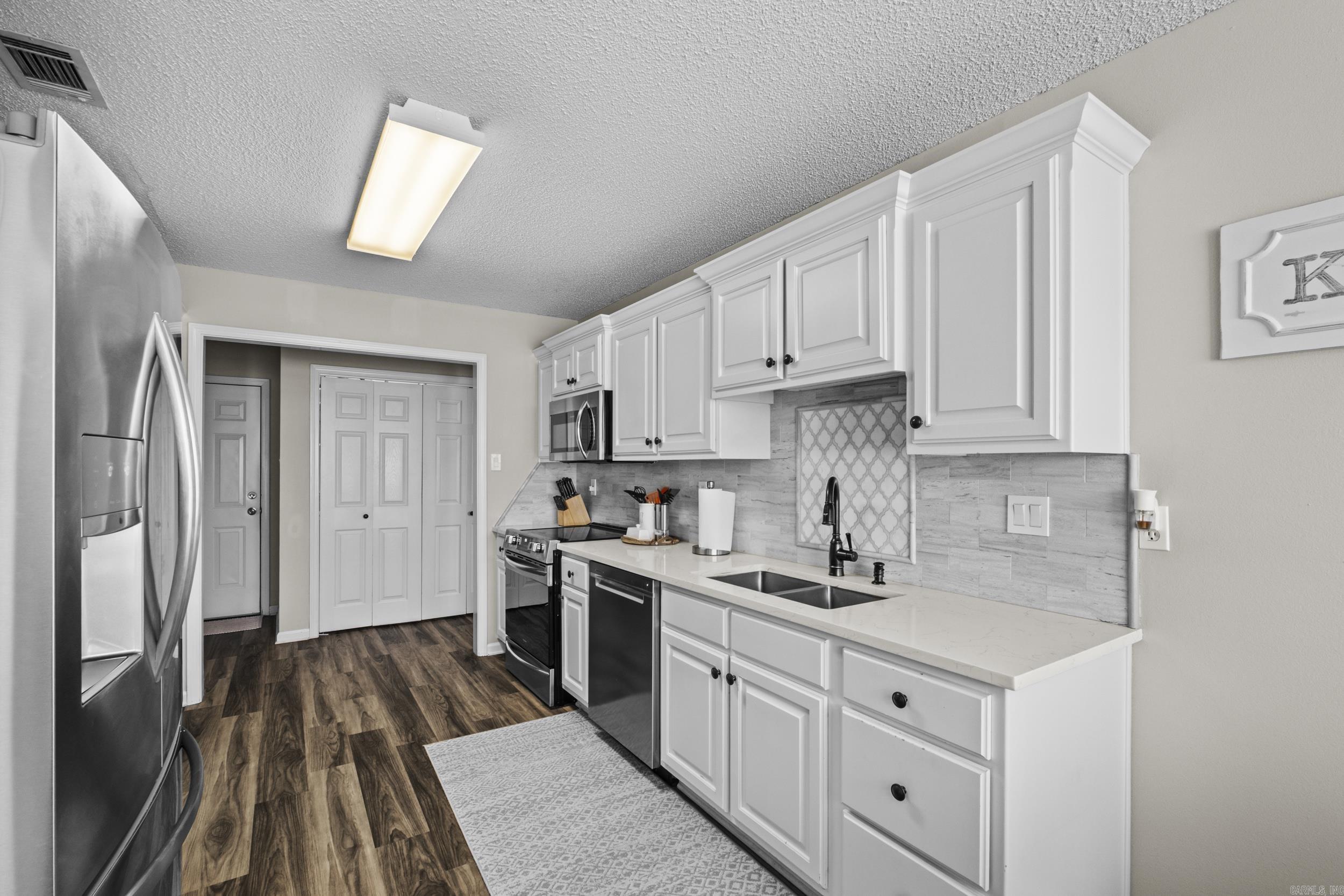 AUSTIN LAKES ADDN - Residential