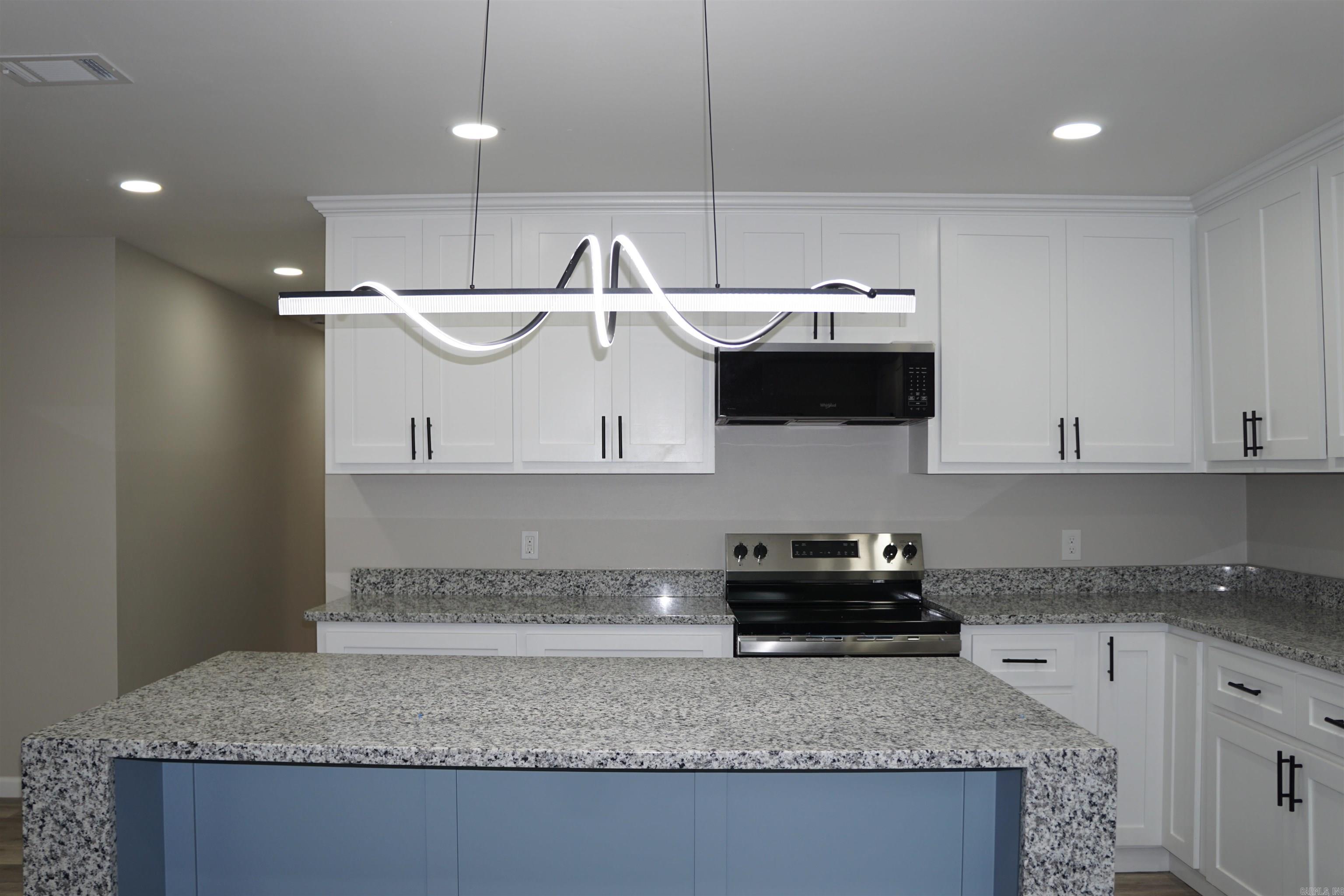 HARRY MOORES ADDN.PLUMERVILLE - Residential