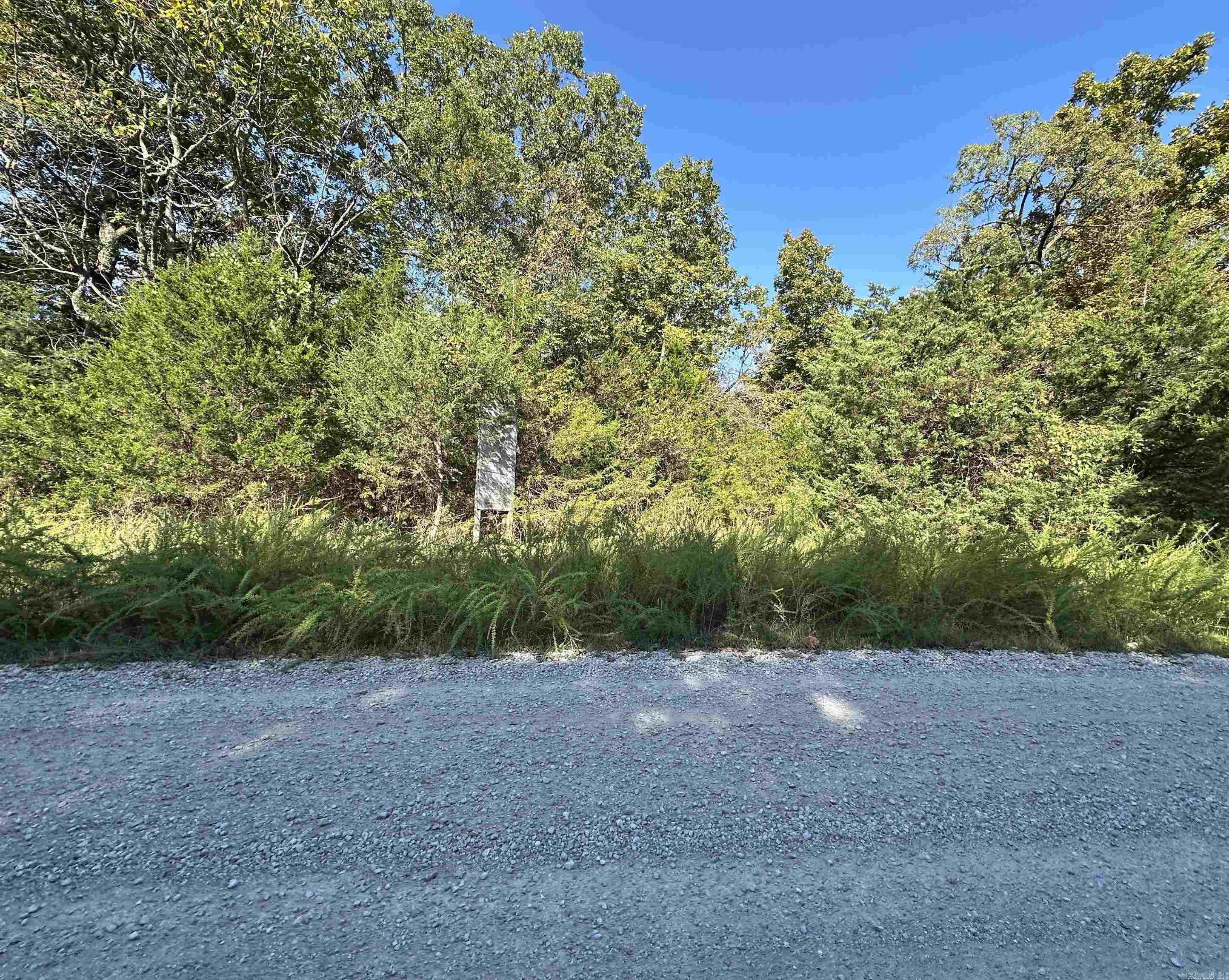 Round Mountain Estates - Land