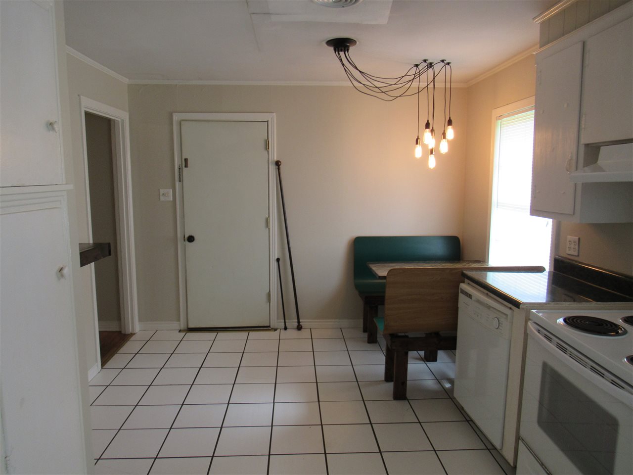 Stonewall - Residential Lease