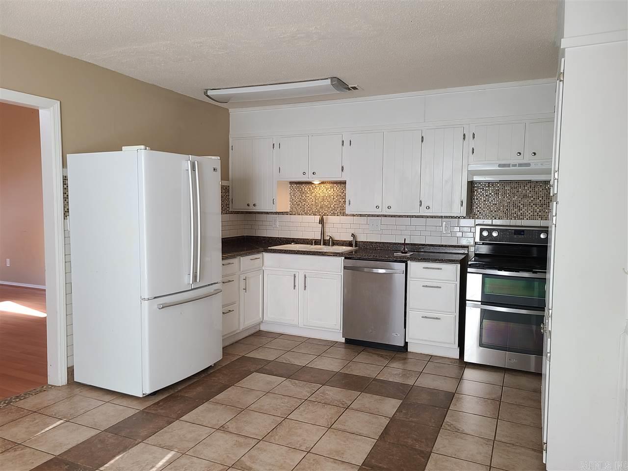 Stonewall - Residential Lease