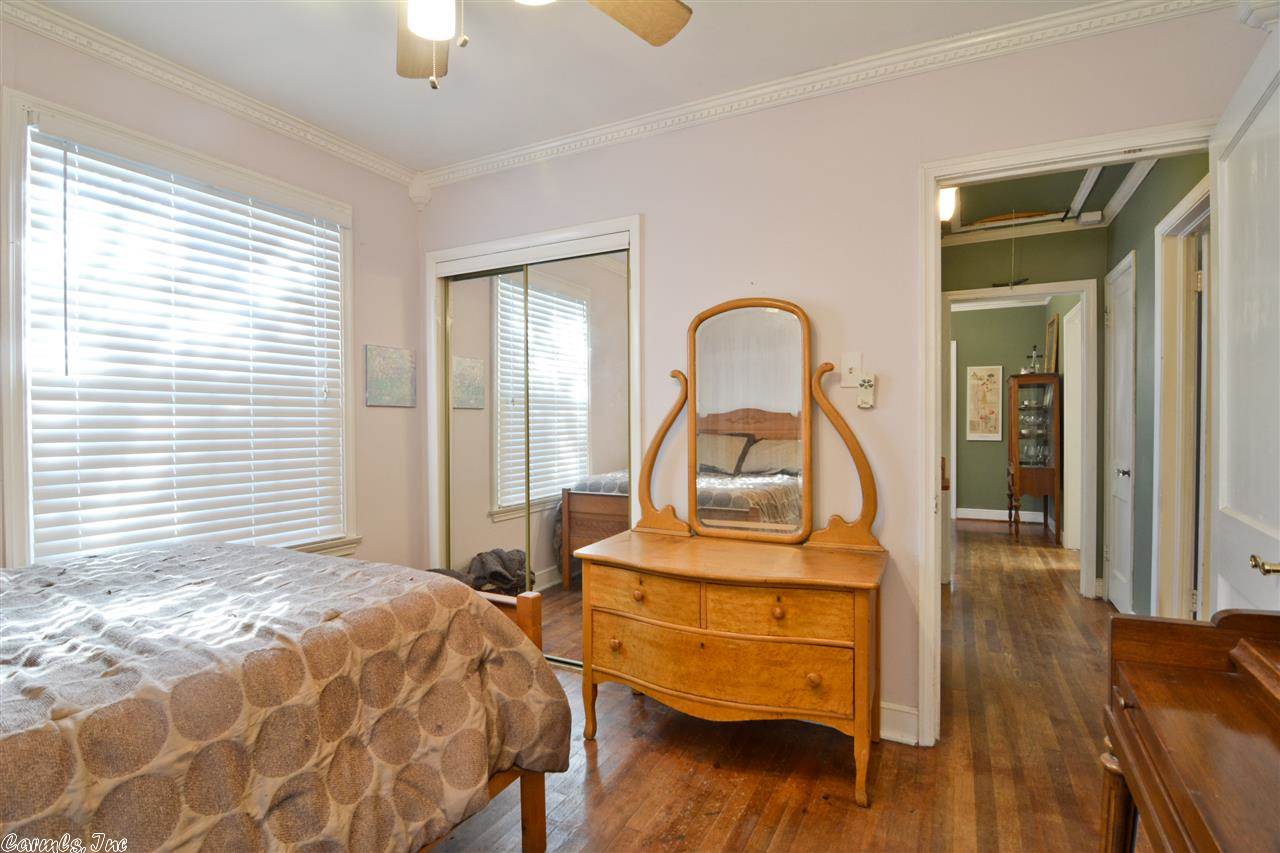 PARK HILL - Residential