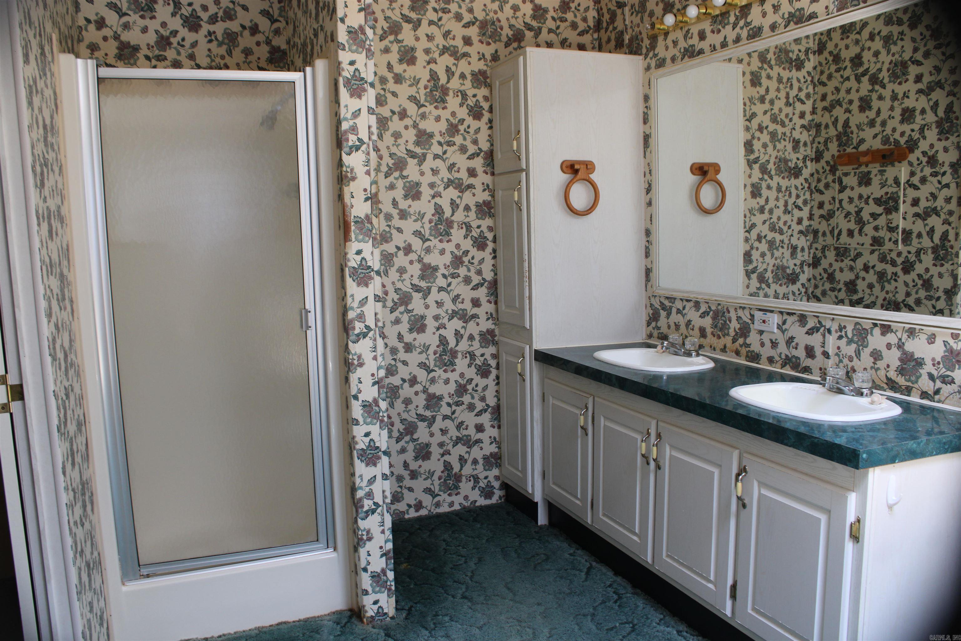 PRASTKA SUB-DIV LAKE INFL. - Residential