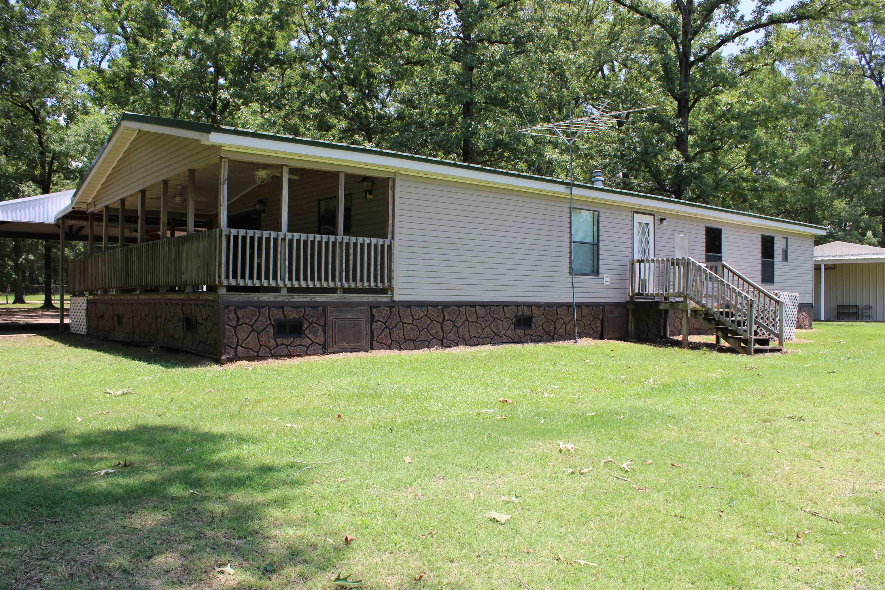 PRASTKA SUB-DIV LAKE INFL. - Residential