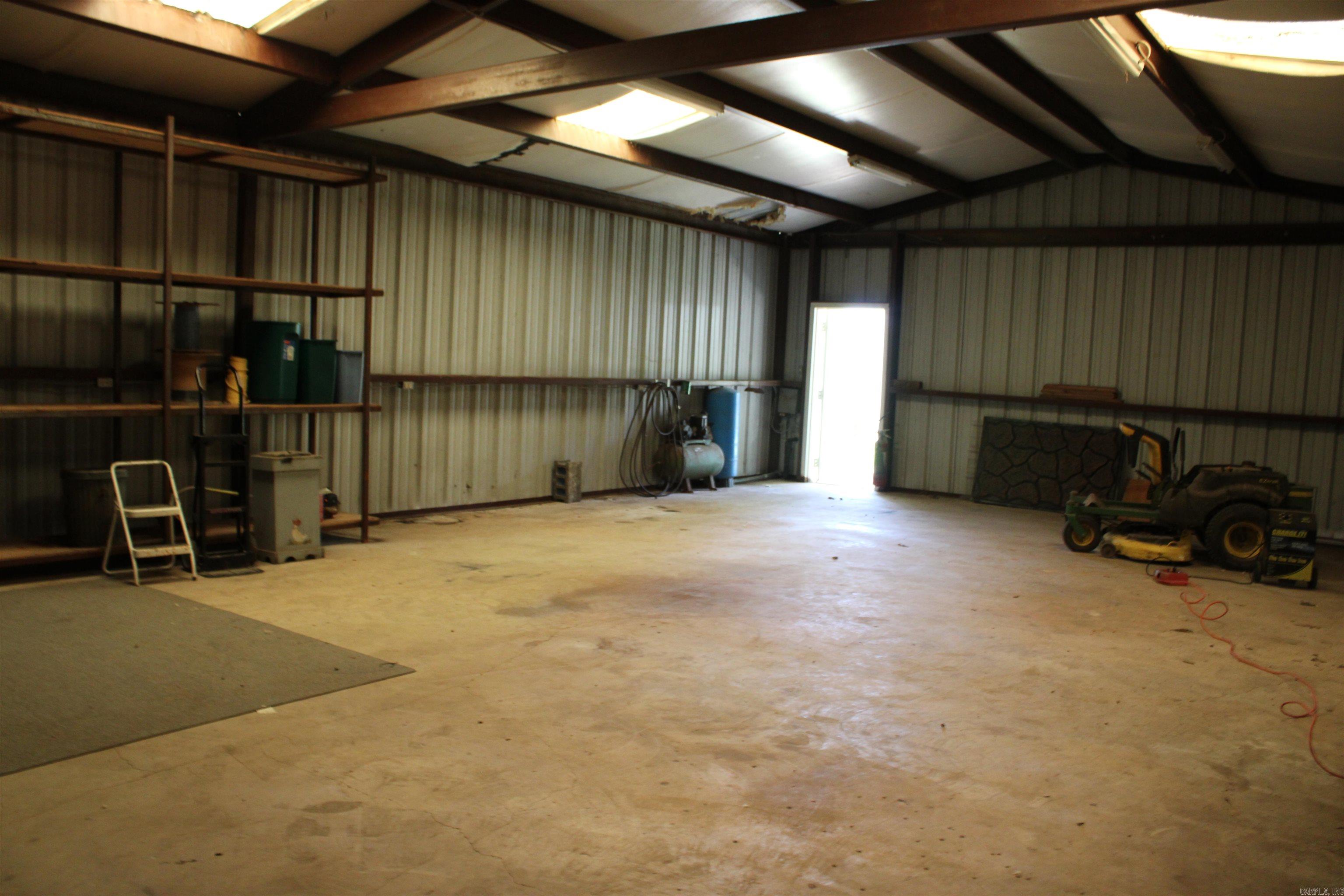 PRASTKA SUB-DIV LAKE INFL. - Residential