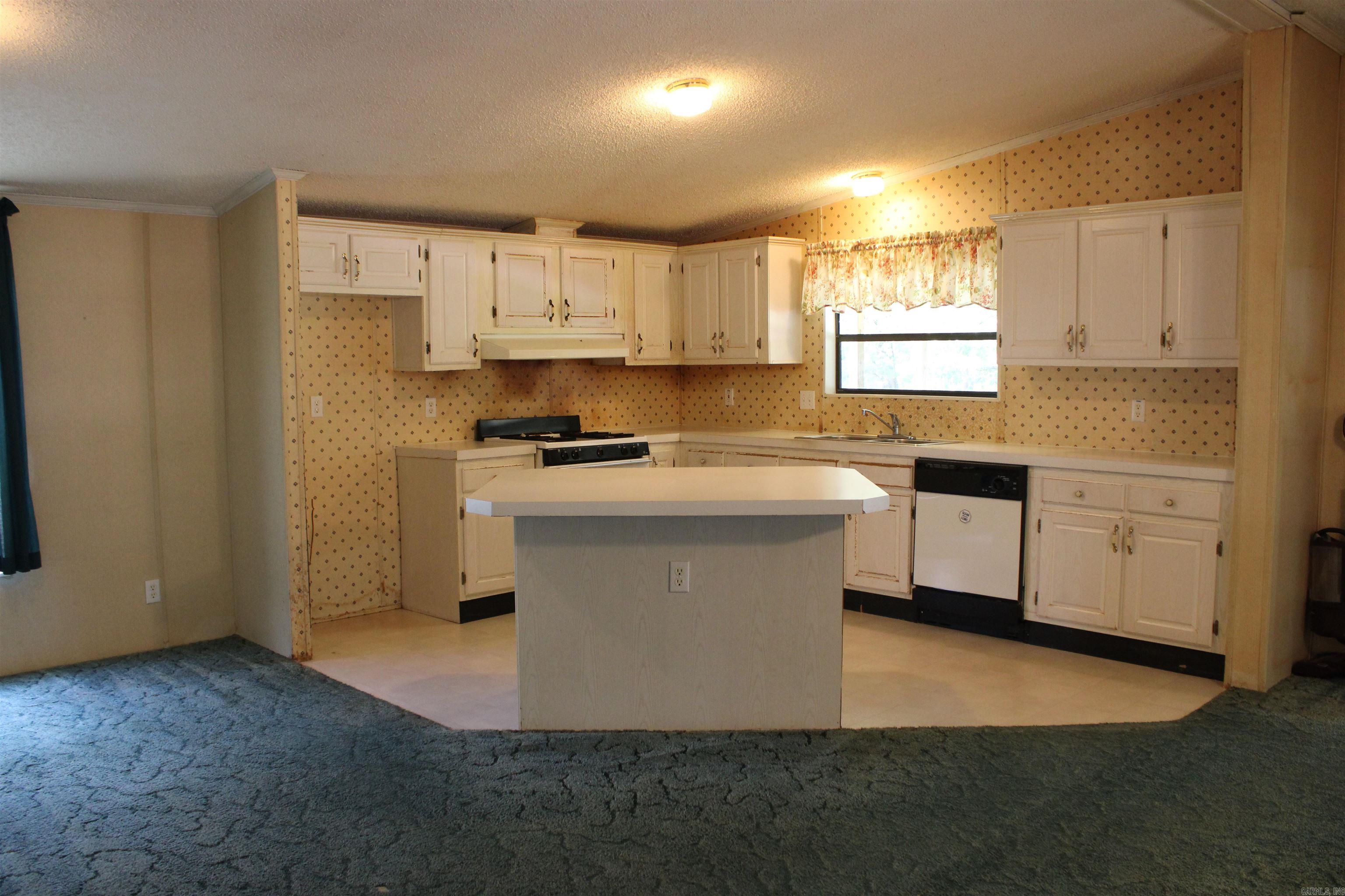 PRASTKA SUB-DIV LAKE INFL. - Residential