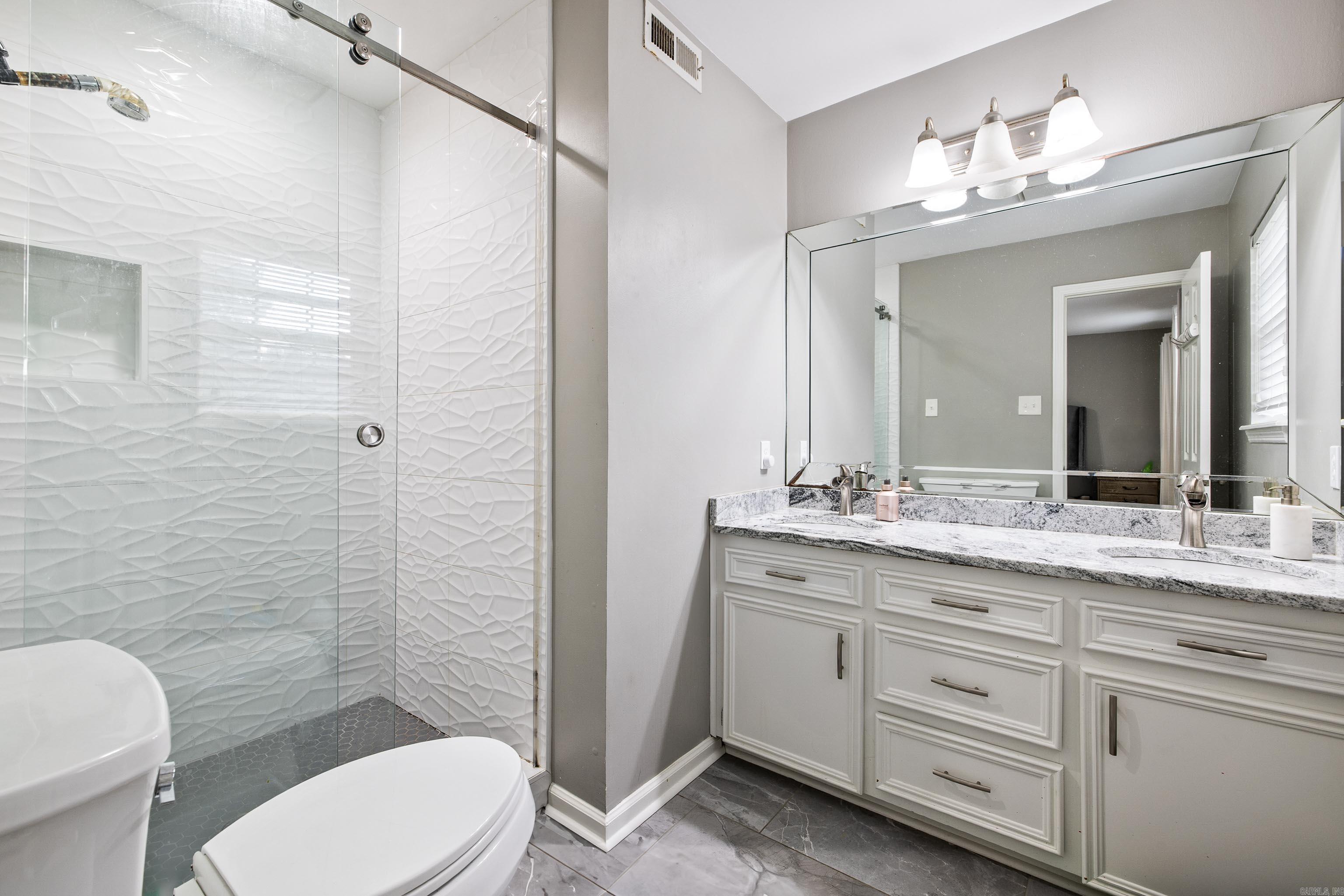 PEBBLE BEACH PARK - Residential