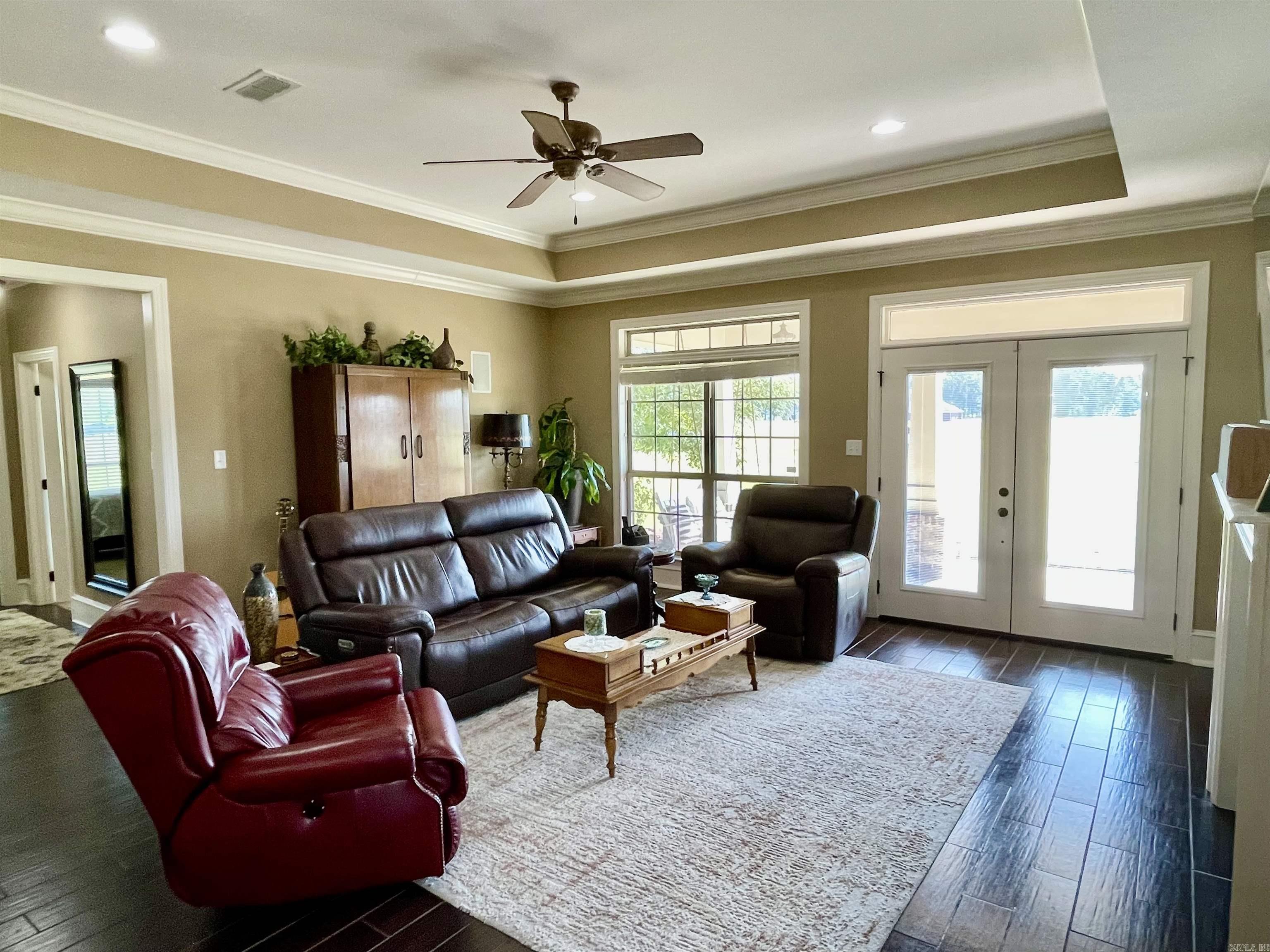 ASHLEY DOWNS - Residential