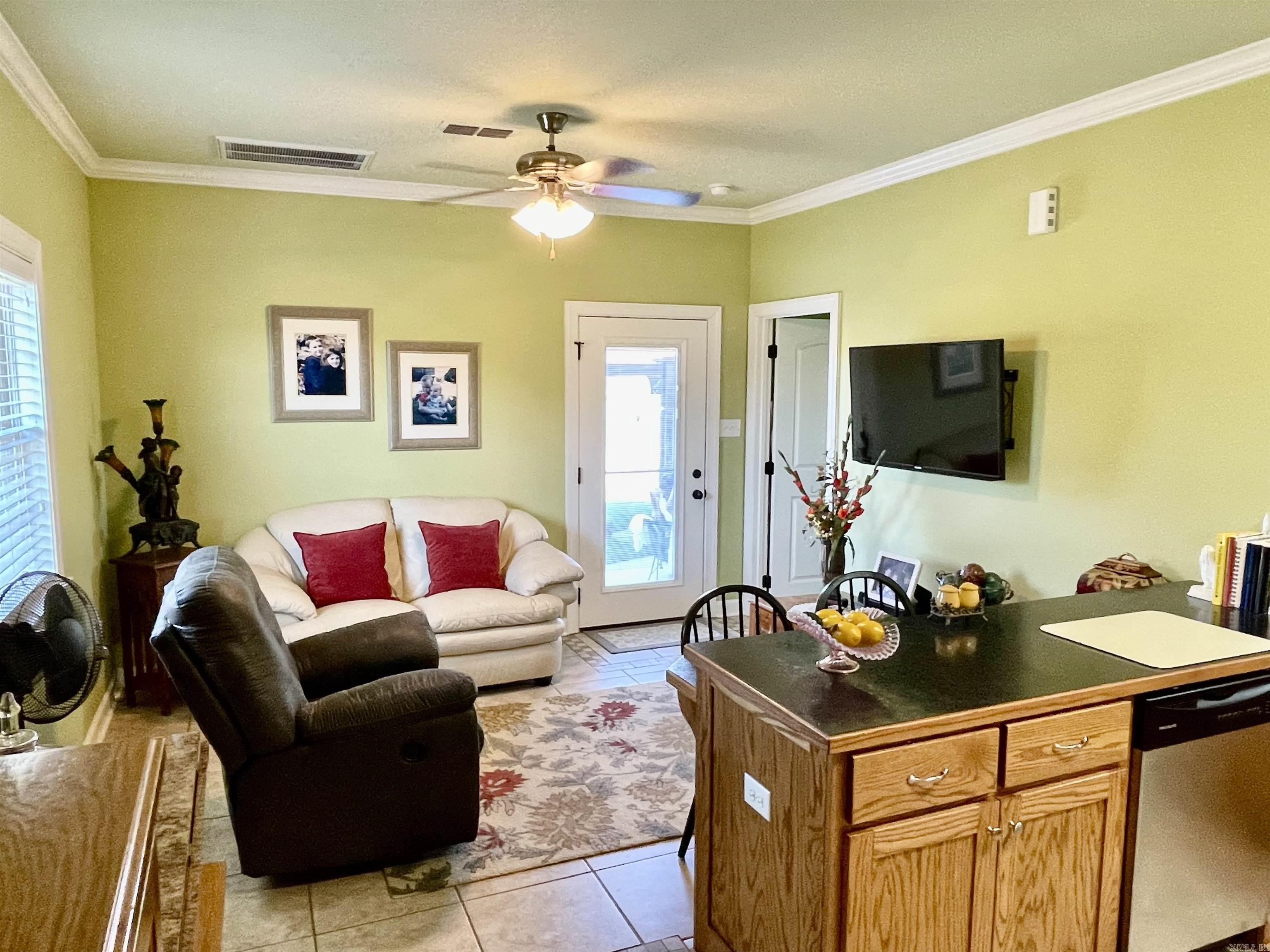 ASHLEY DOWNS - Residential