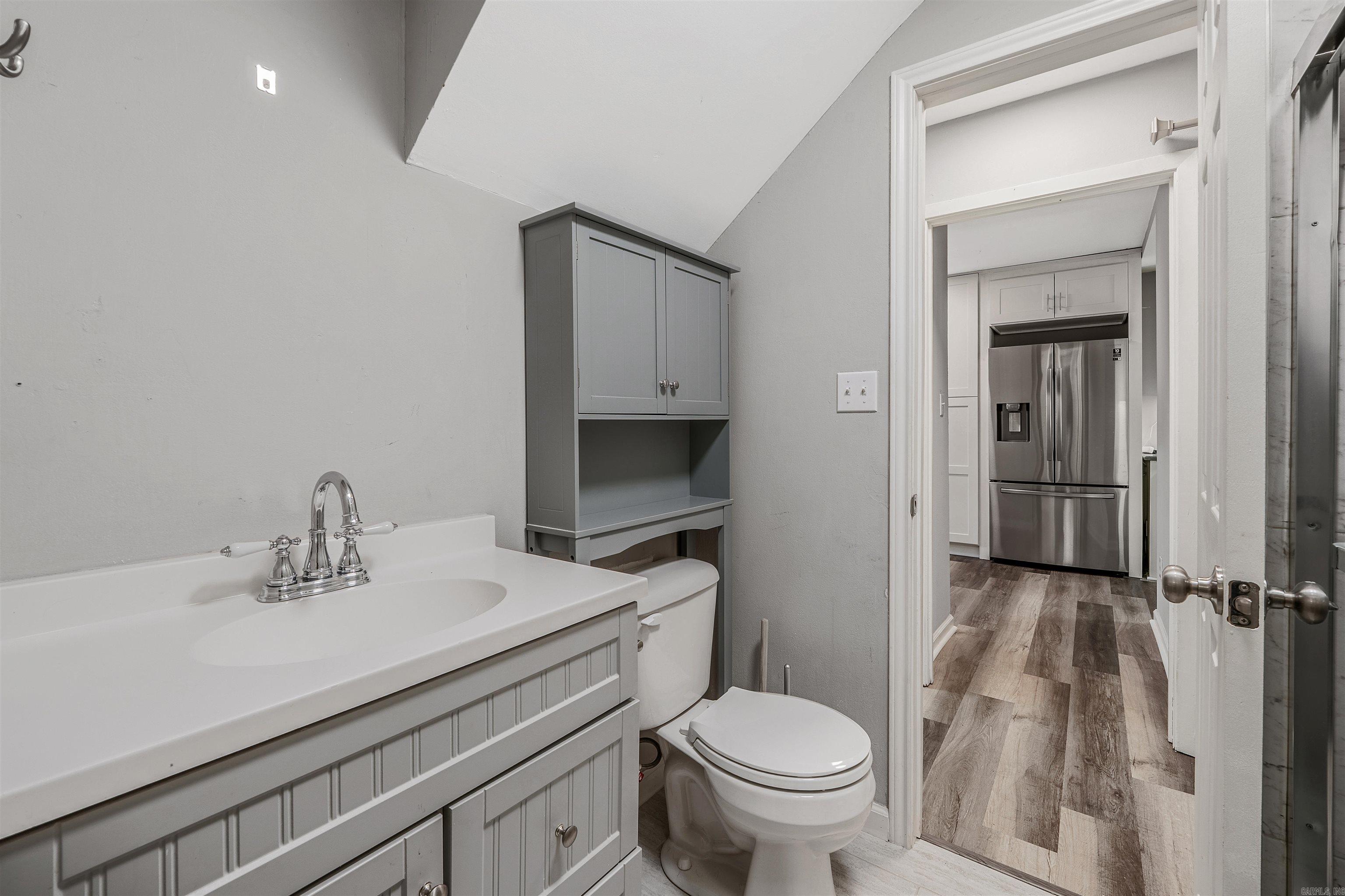 CARYWOOD - Residential