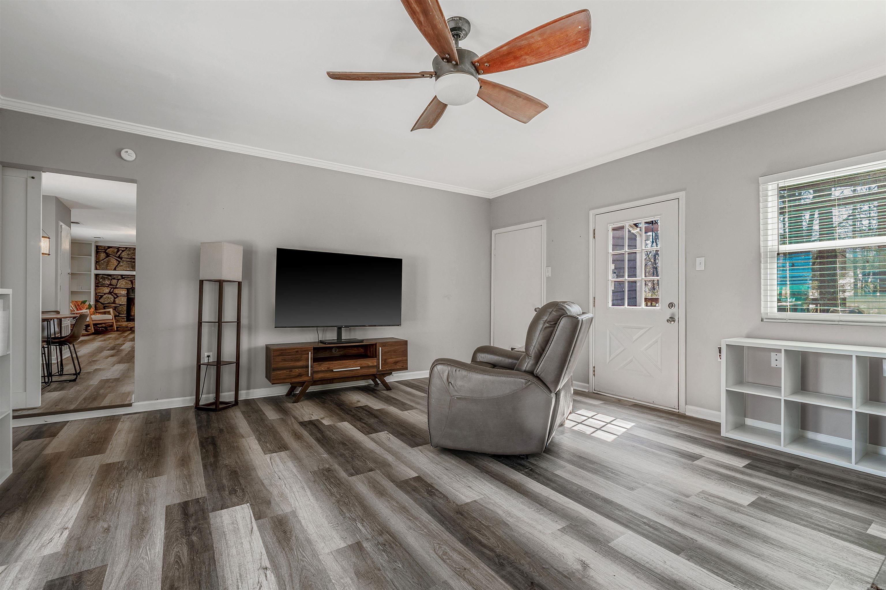 CARYWOOD - Residential