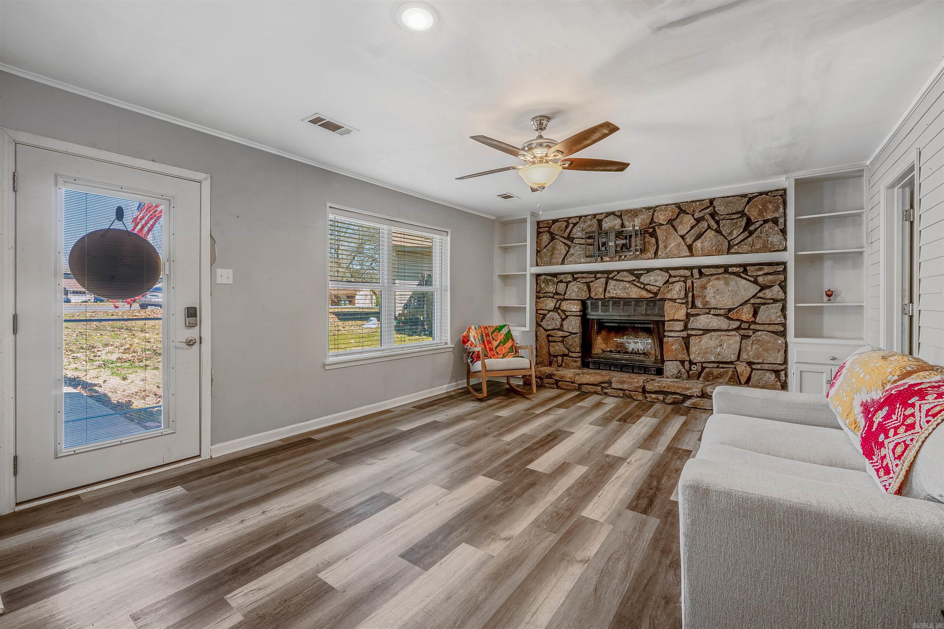 CARYWOOD - Residential