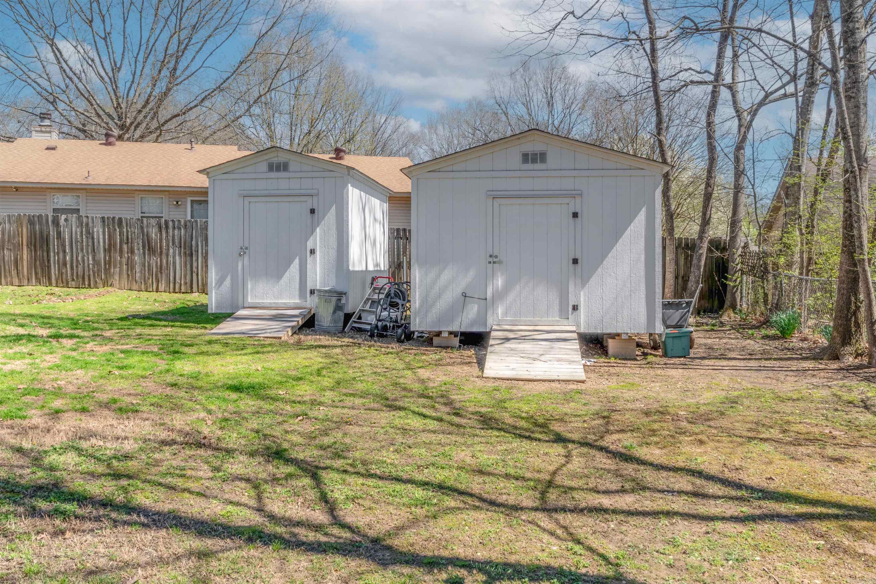 CARYWOOD - Residential