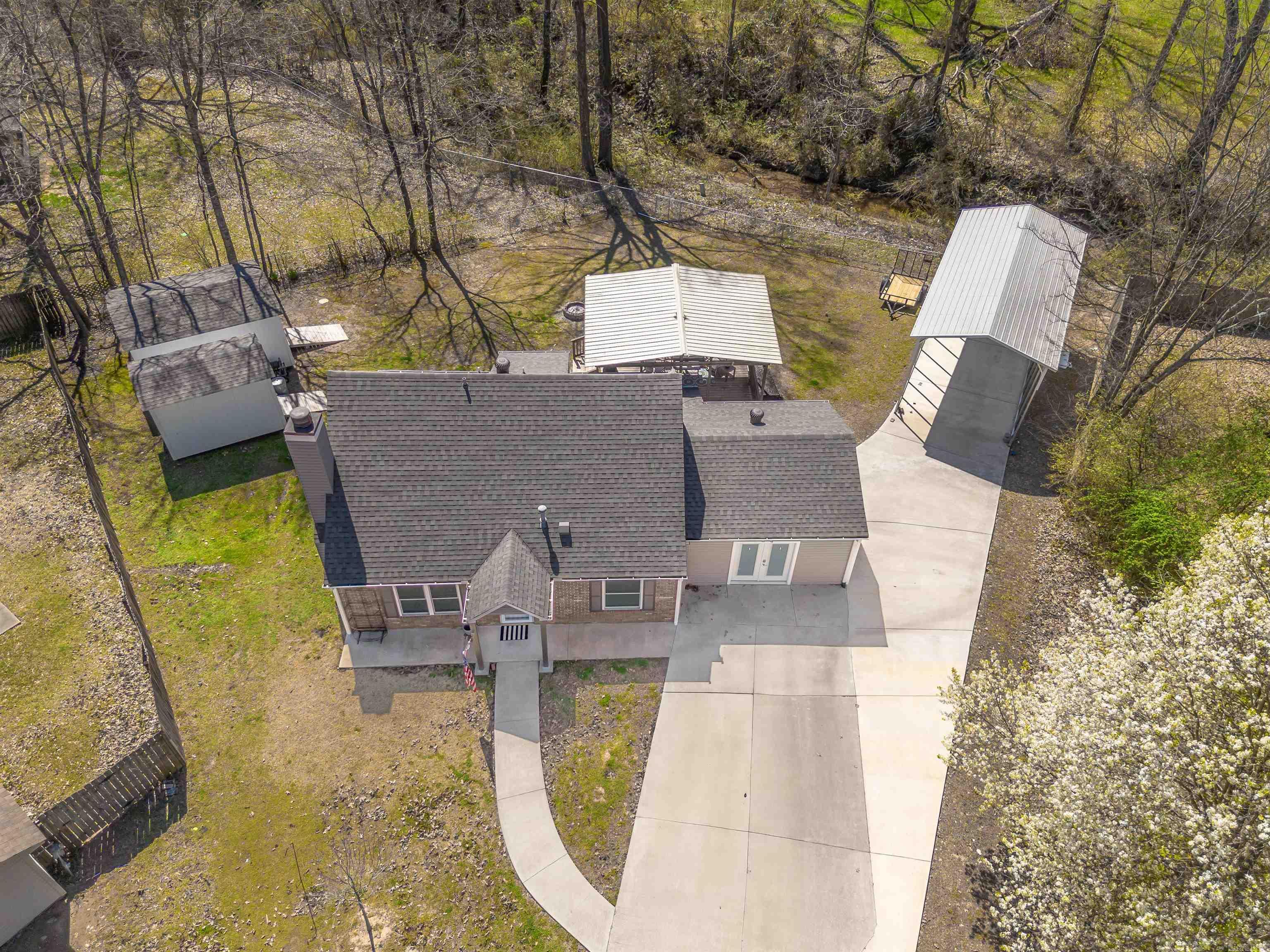 CARYWOOD - Residential