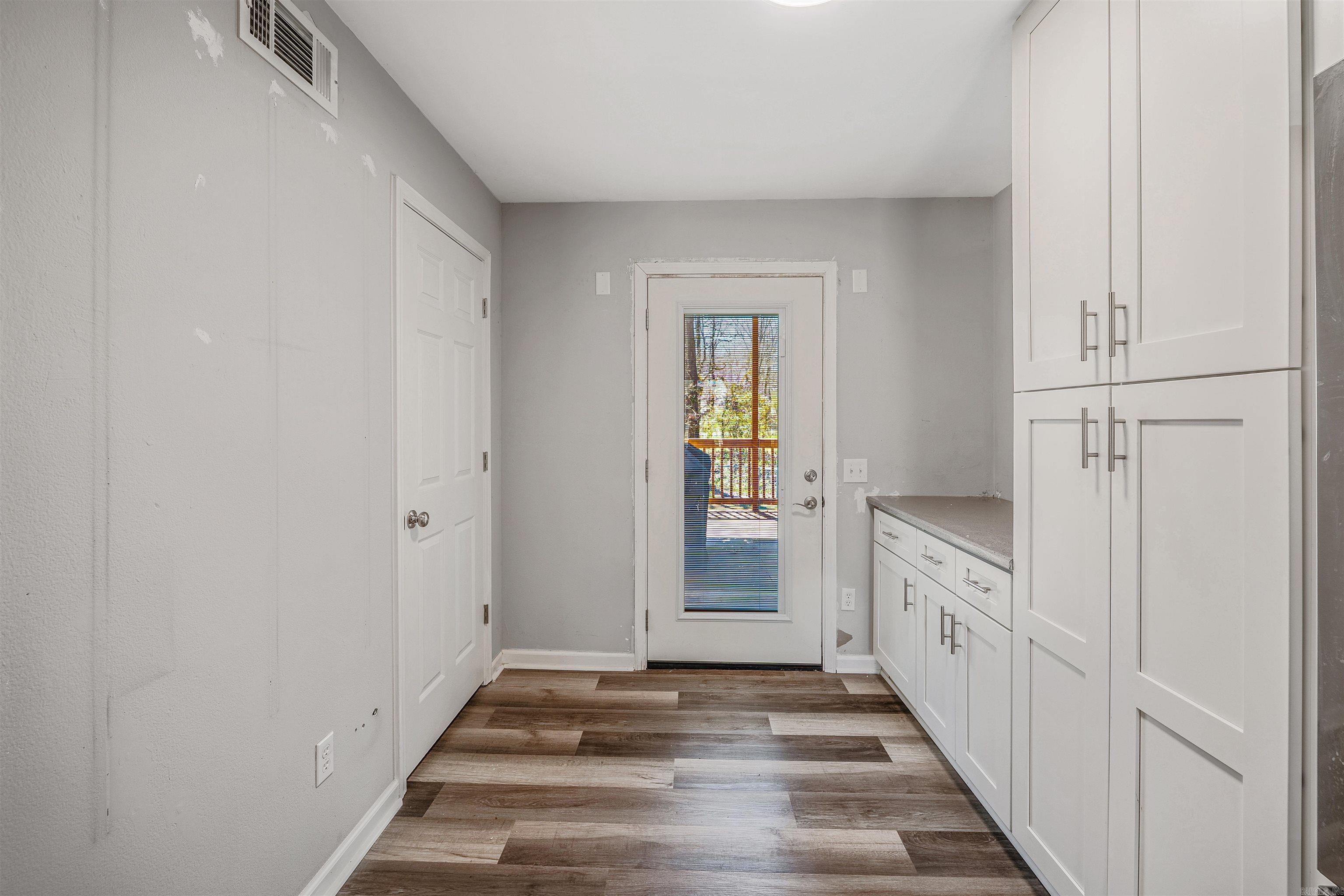 CARYWOOD - Residential