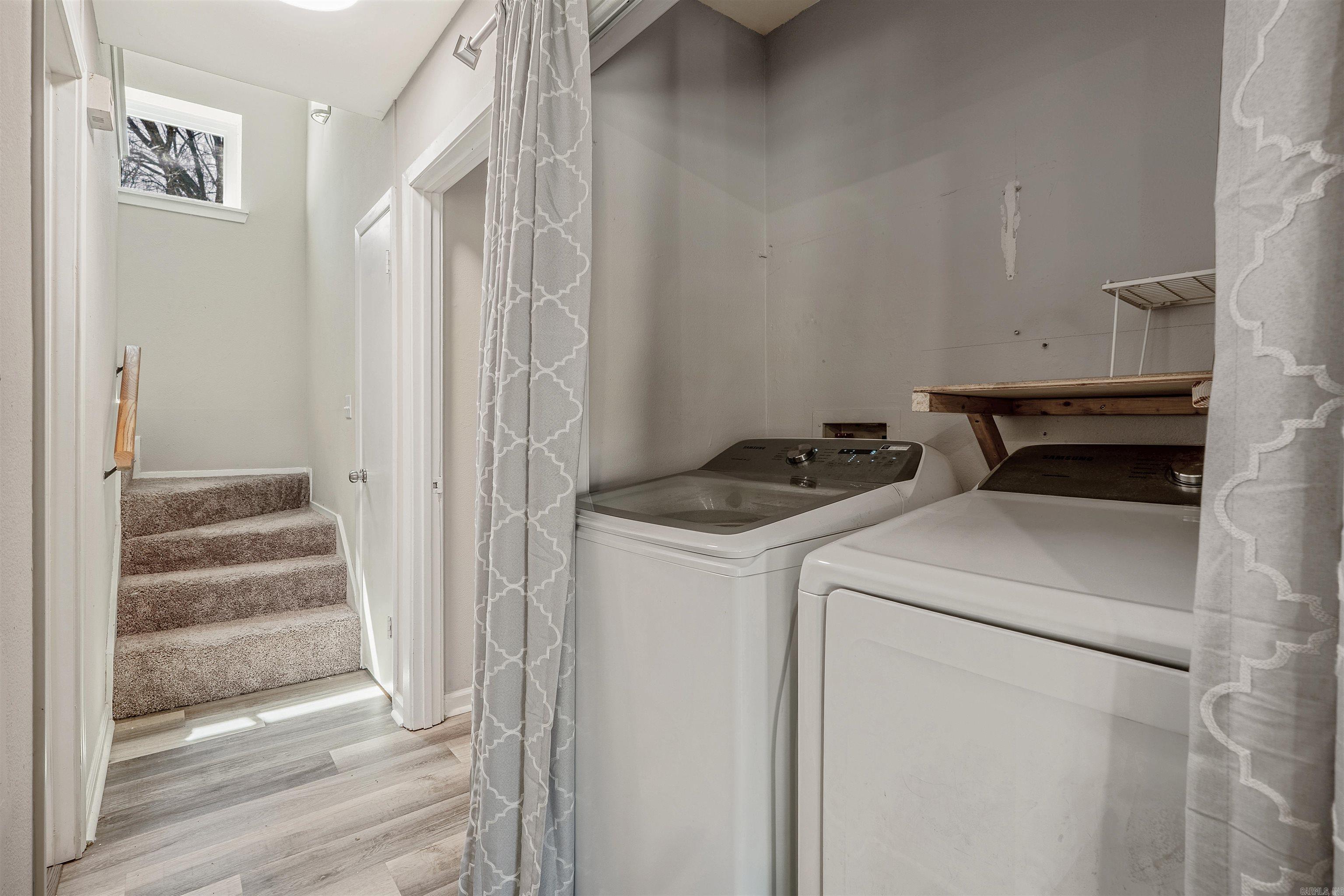 CARYWOOD - Residential