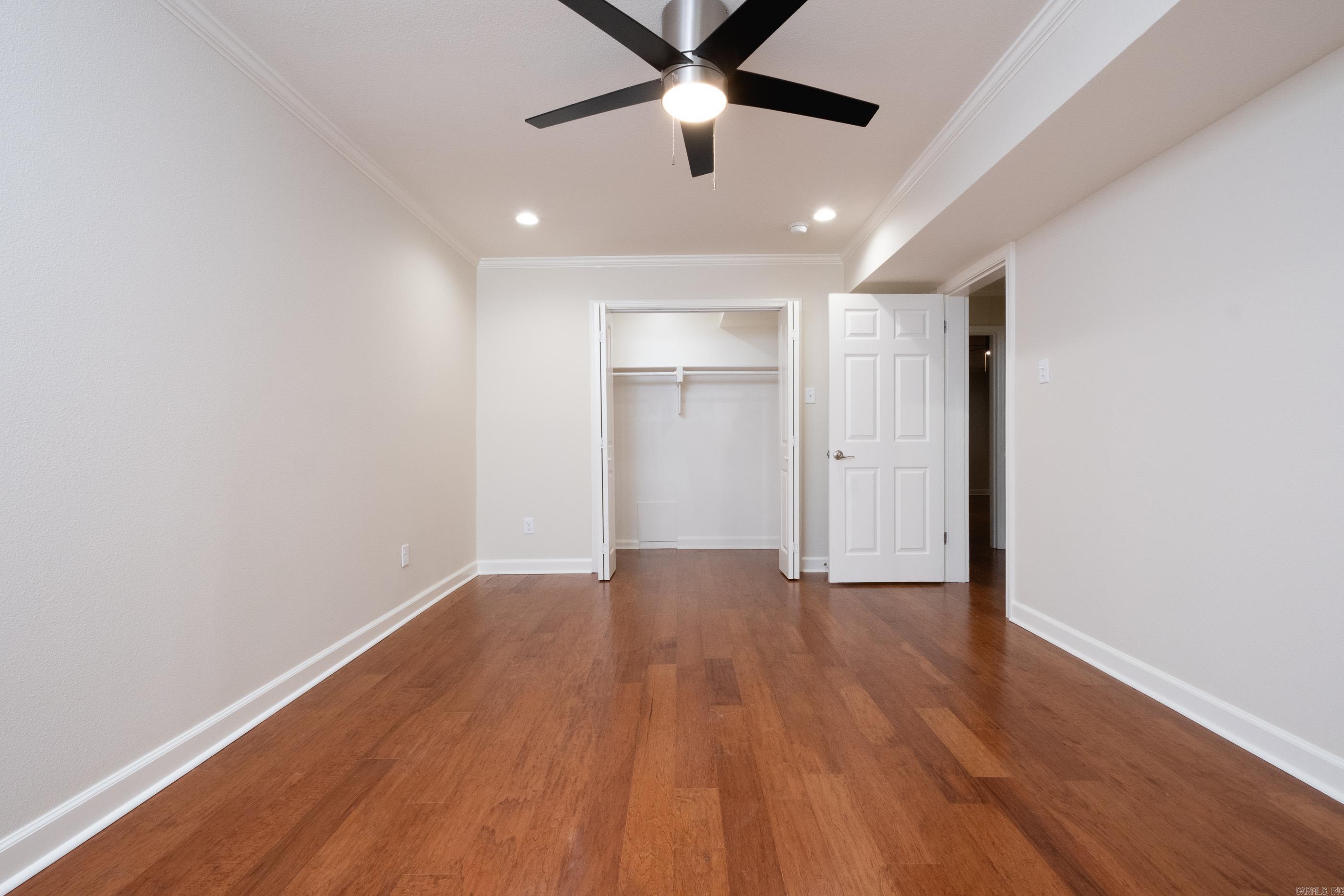 EAST PALISADES - Residential