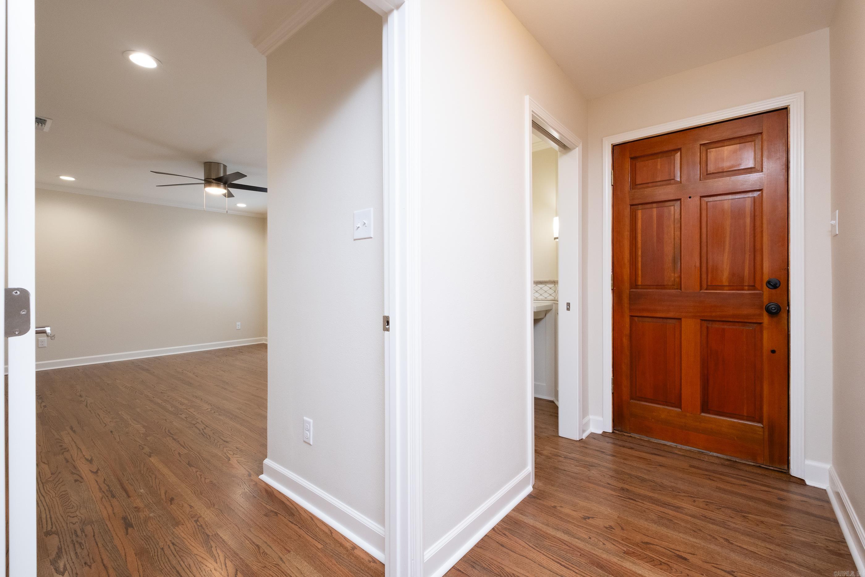 EAST PALISADES - Residential