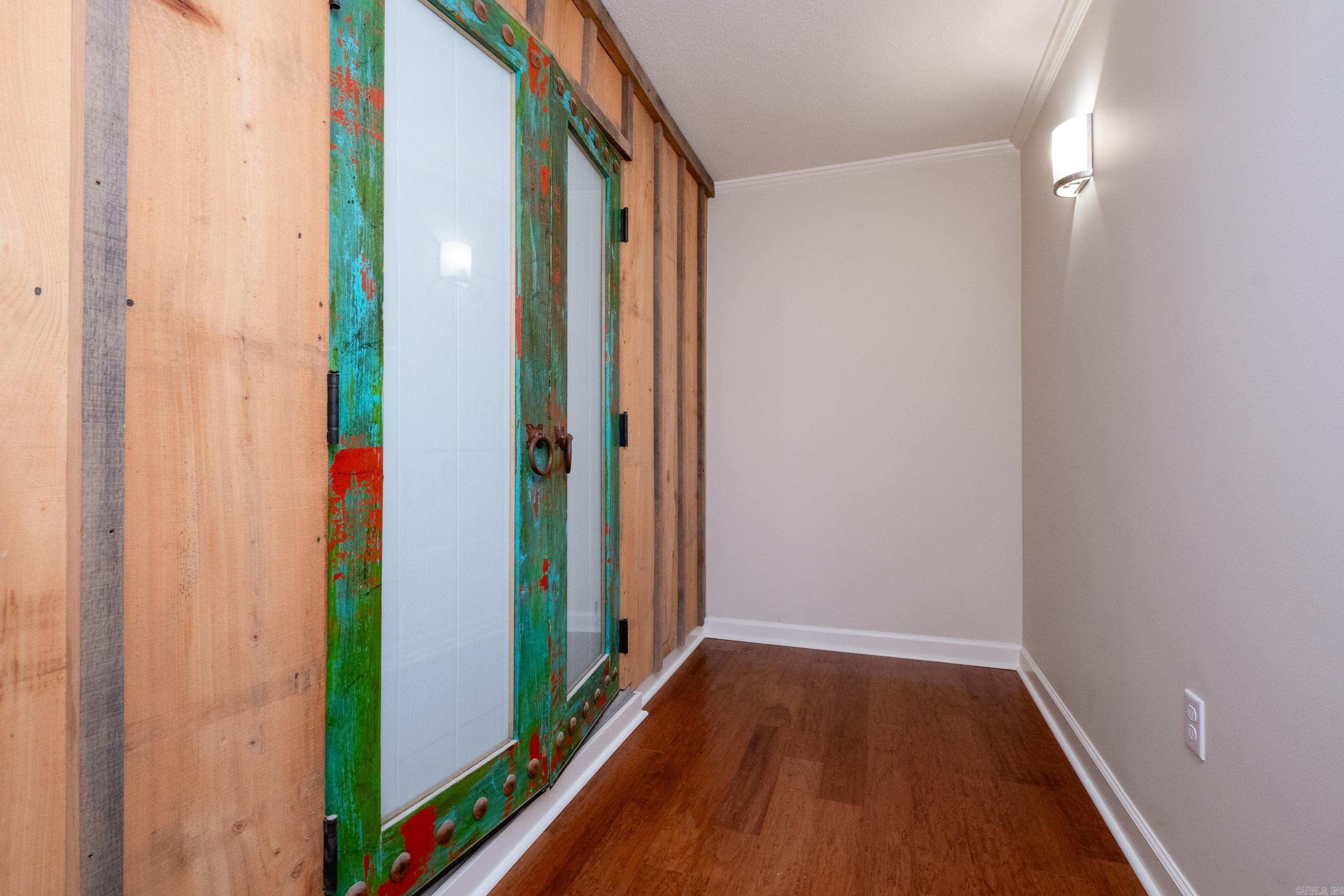 EAST PALISADES - Residential