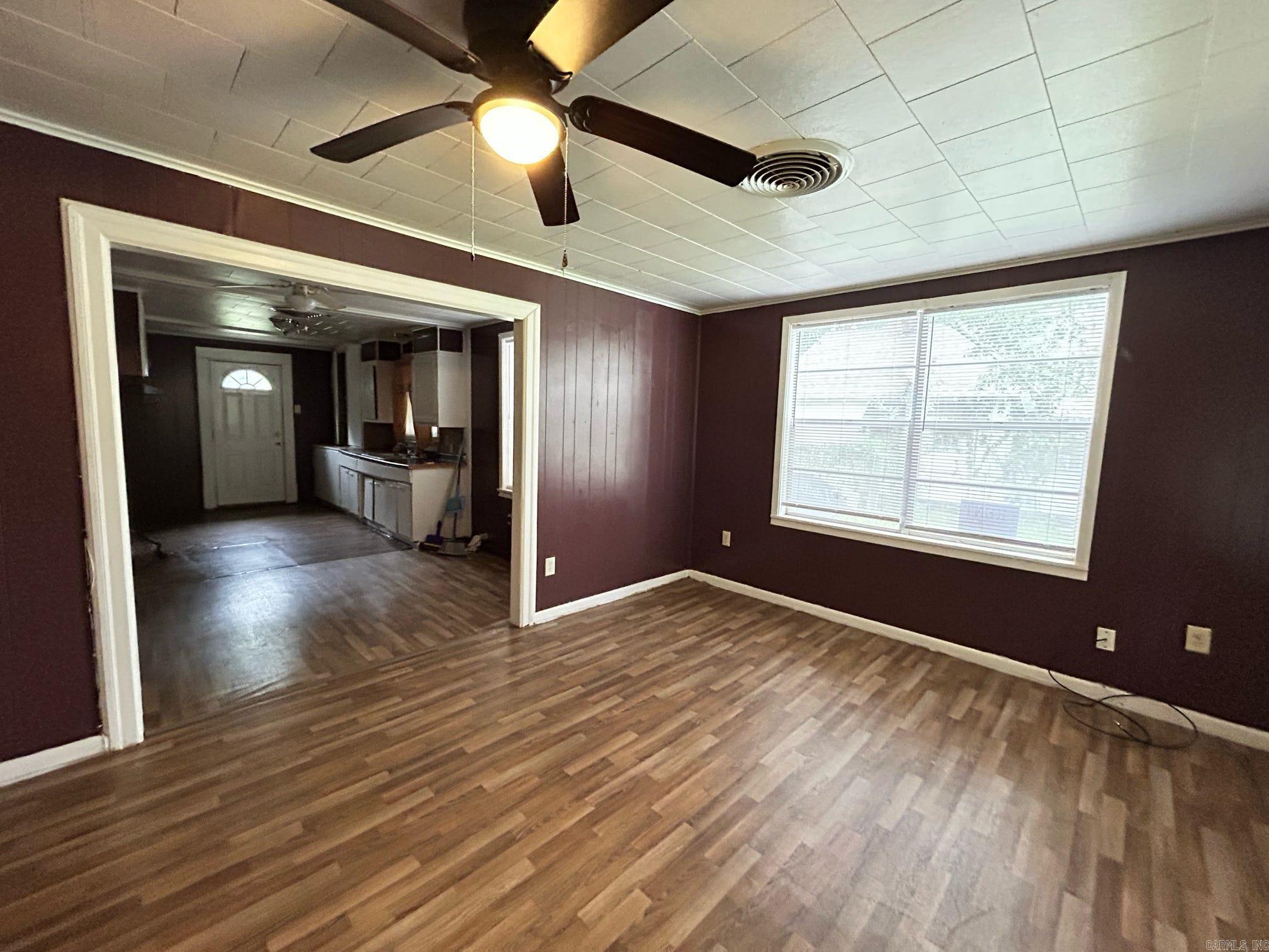 AUSTIN & TAYLOR ADDITION - Residential