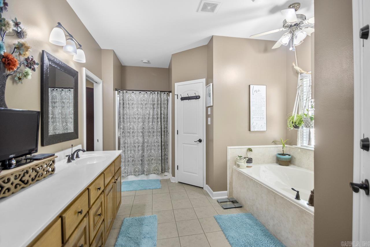 SALINA SPRINGS - Residential