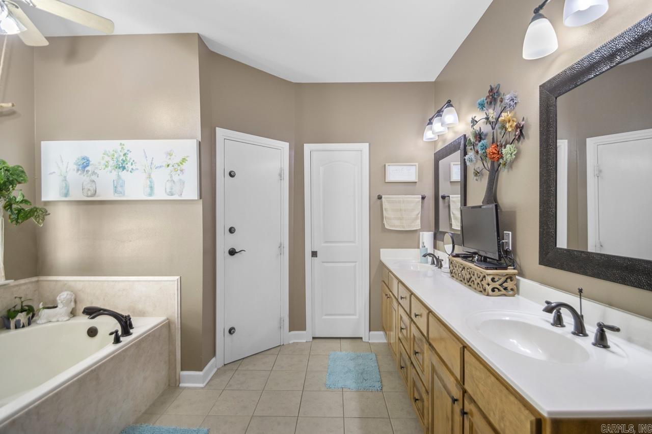 SALINA SPRINGS - Residential