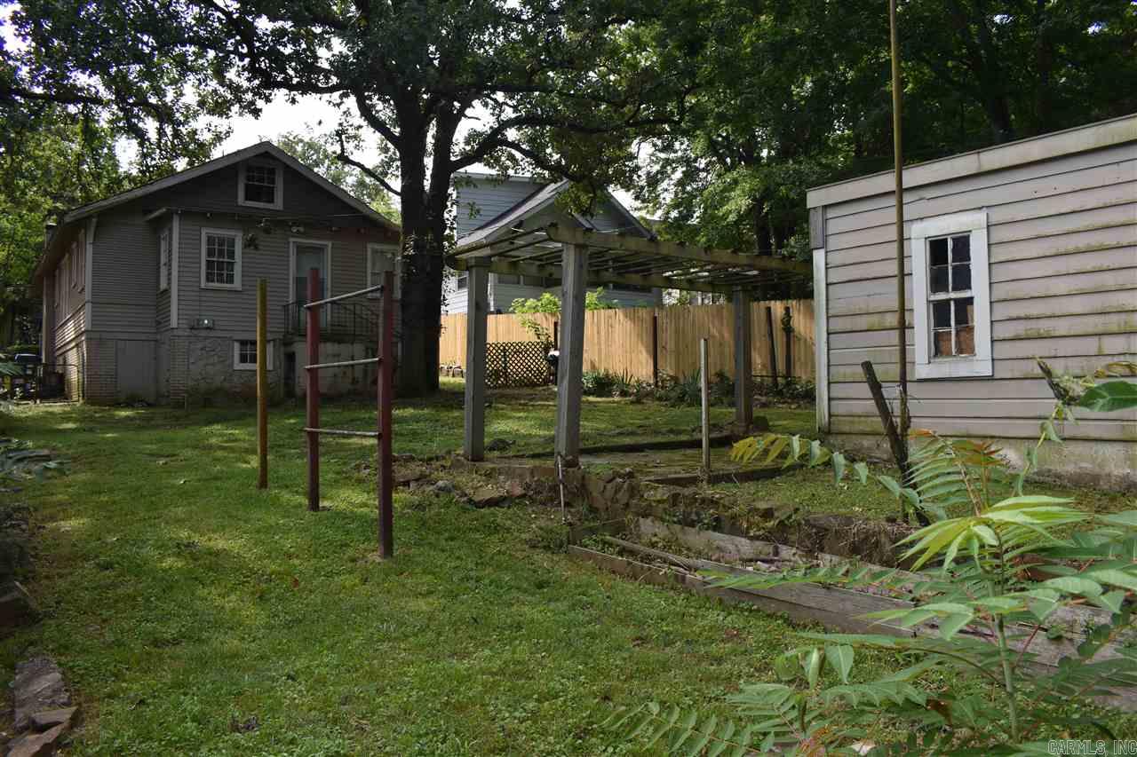 Hill Crest - Residential Lease