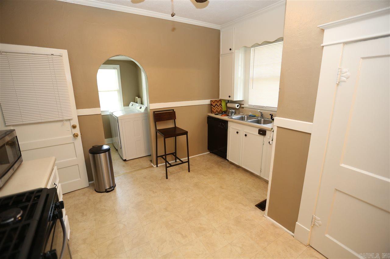 Hill Crest - Residential Lease