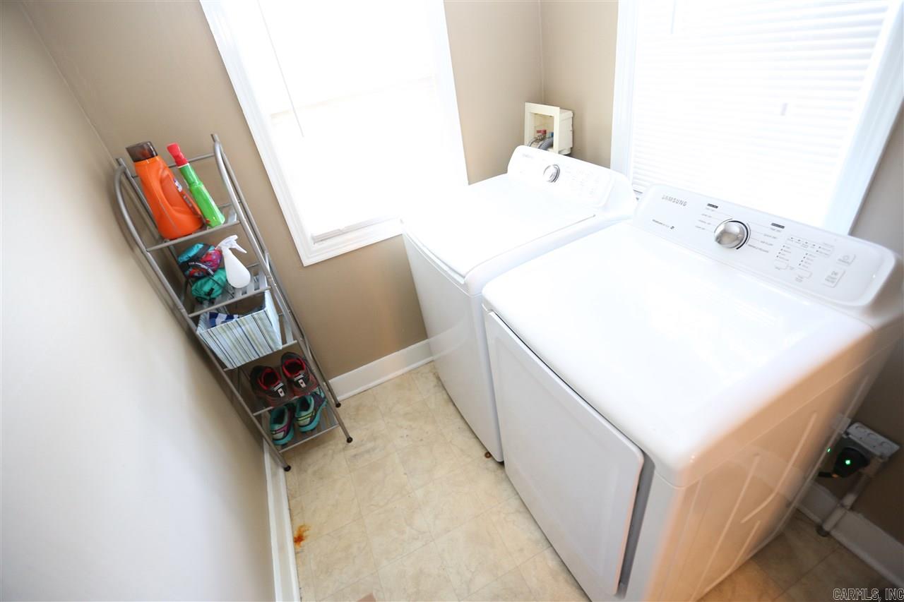 Hill Crest - Residential Lease