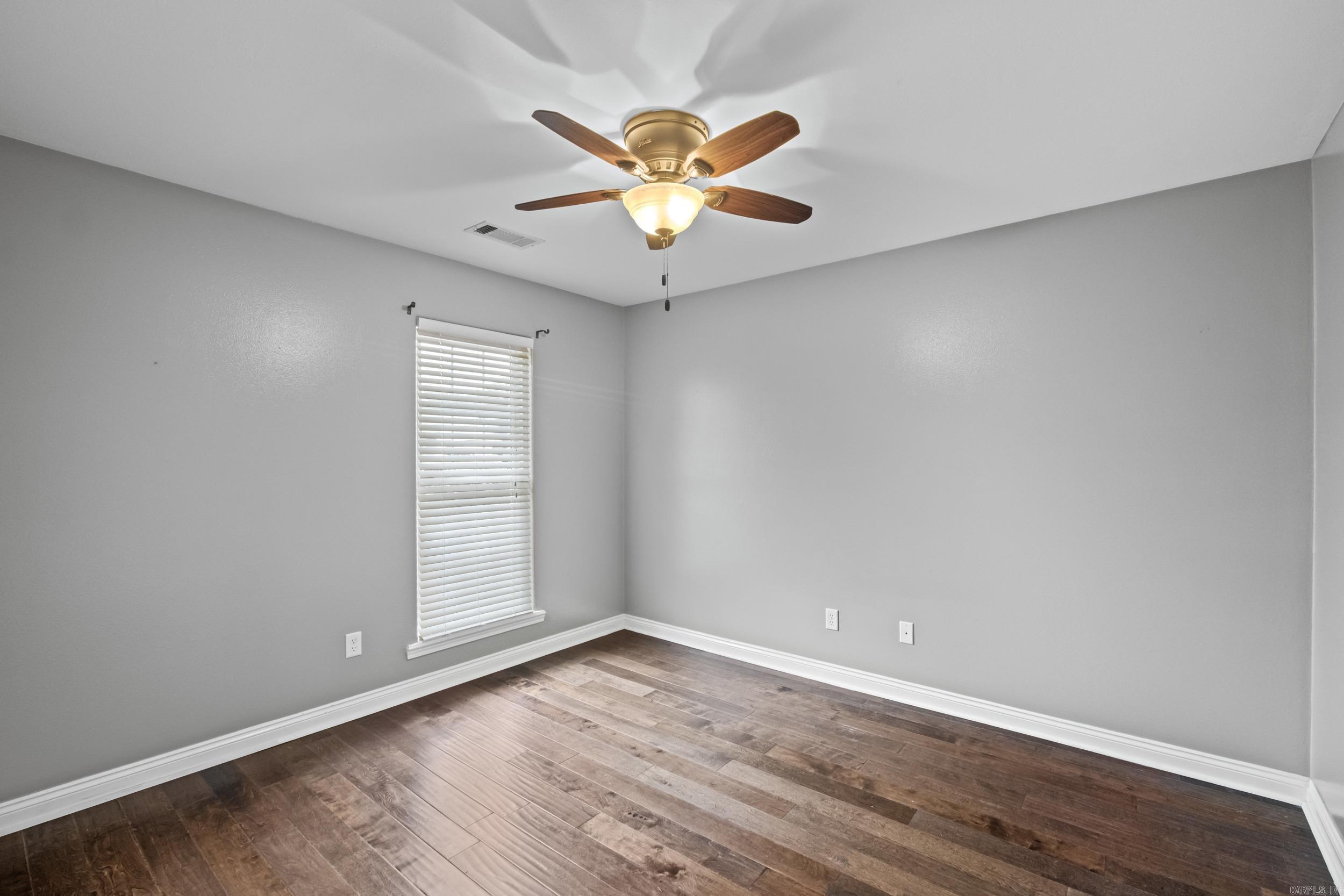 COUNTRY VILLAGE ESTATES - Residential