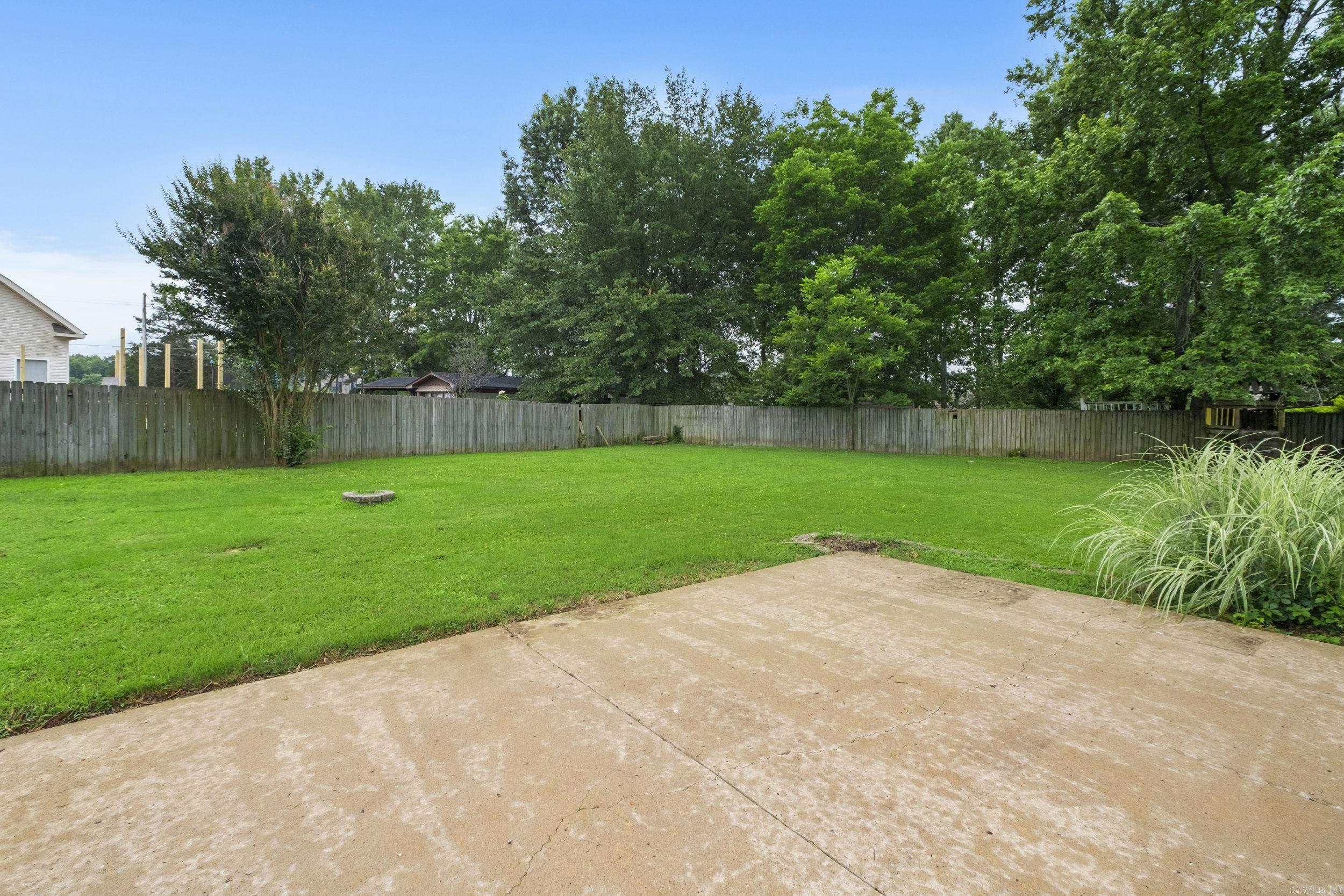 COUNTRY VILLAGE ESTATES - Residential