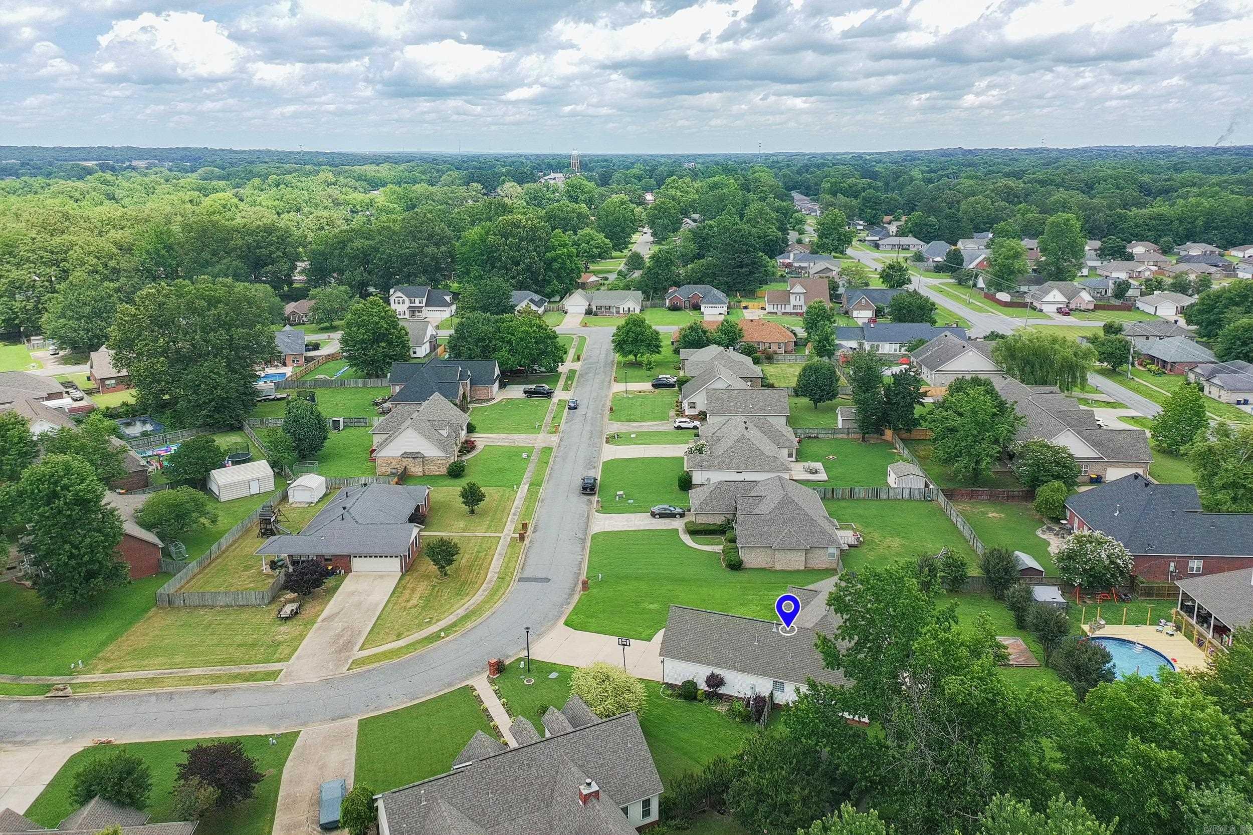 COUNTRY VILLAGE ESTATES - Residential