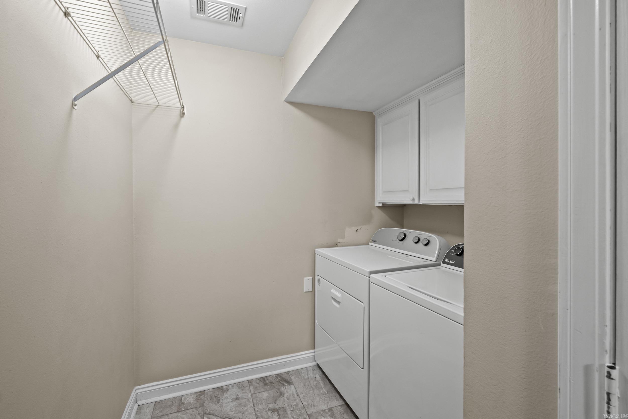 COUNTRY VILLAGE ESTATES - Residential