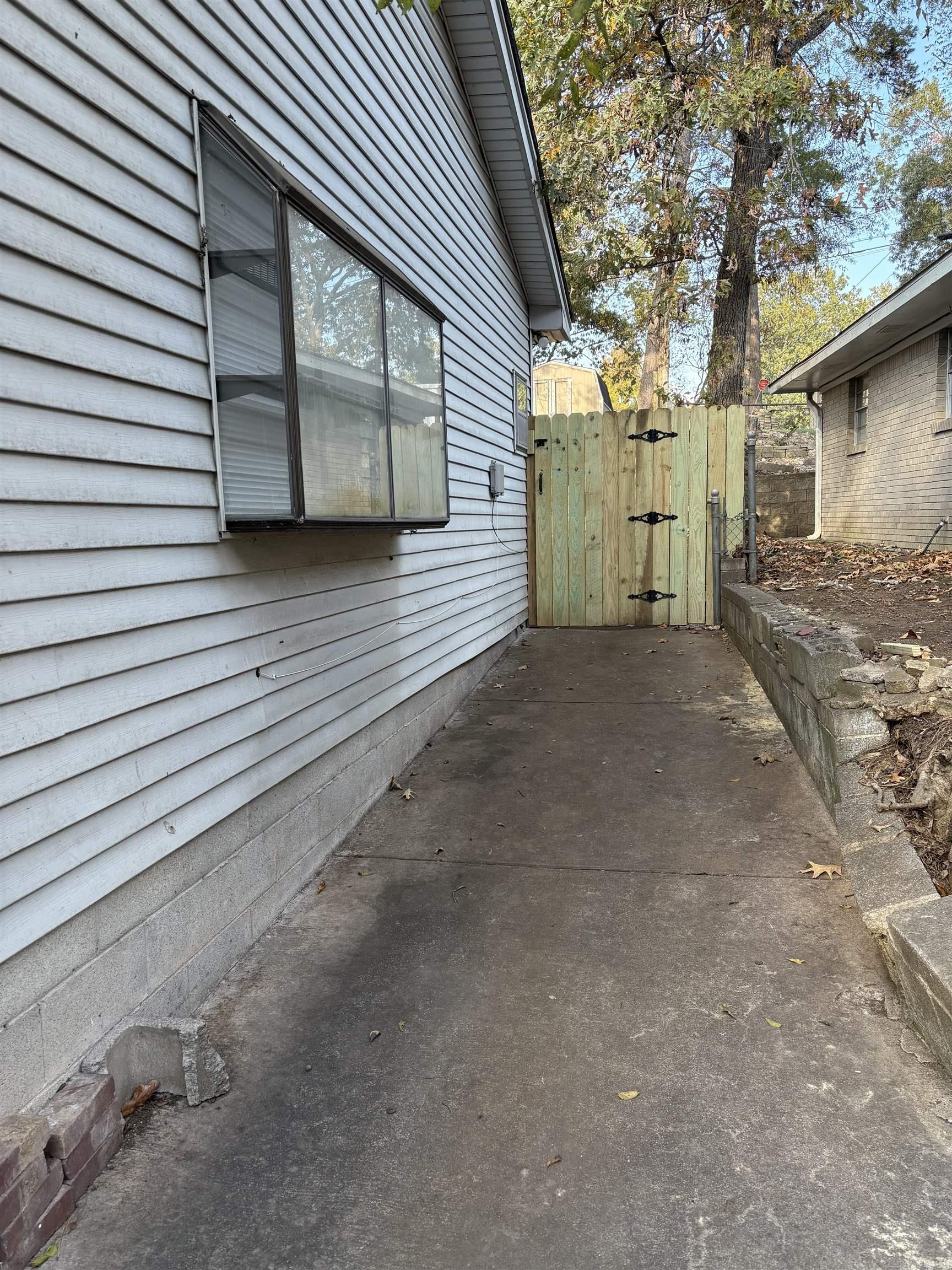 BROOKWOOD ADDN - Residential