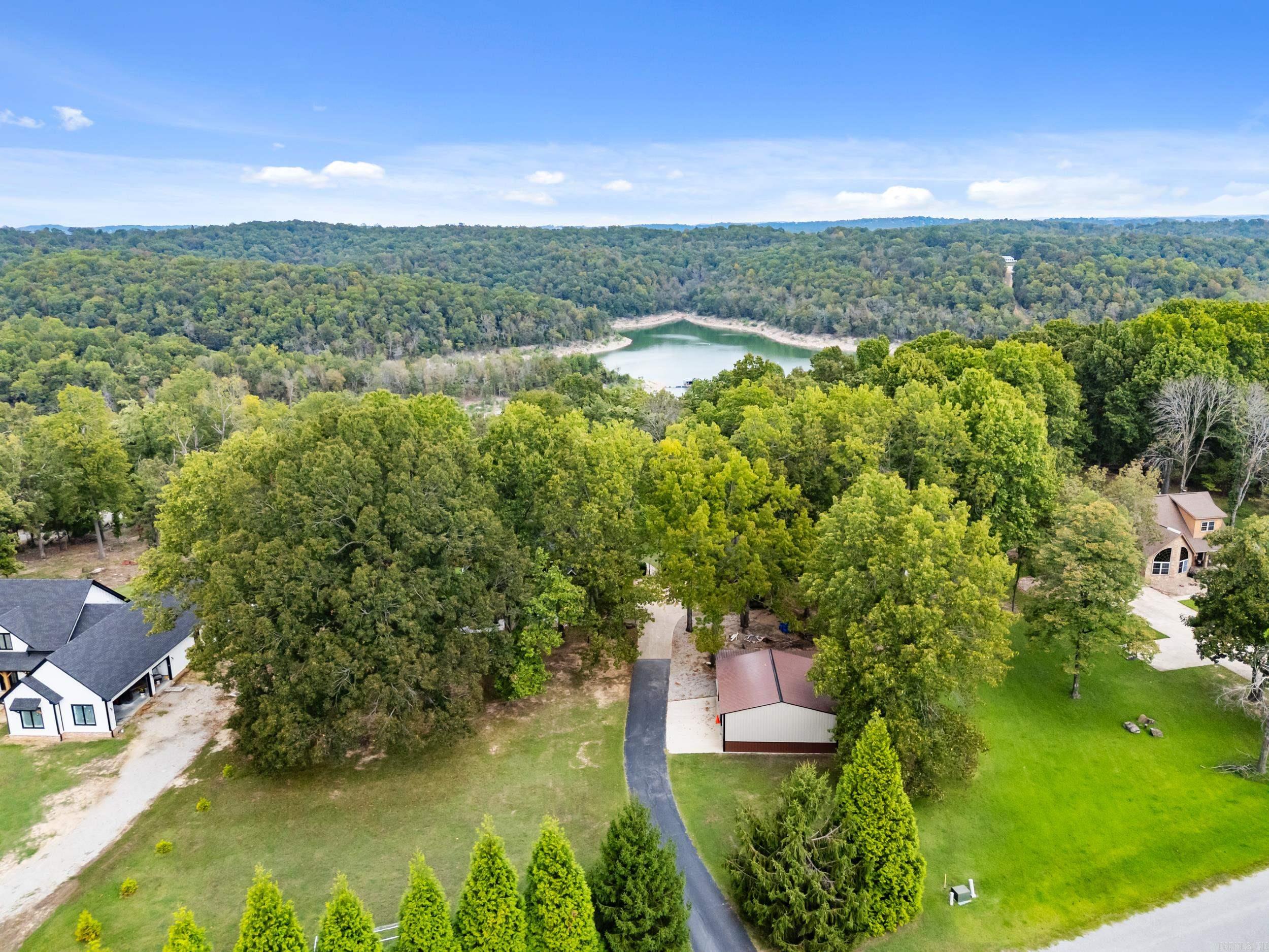 BELLE COVE - Residential