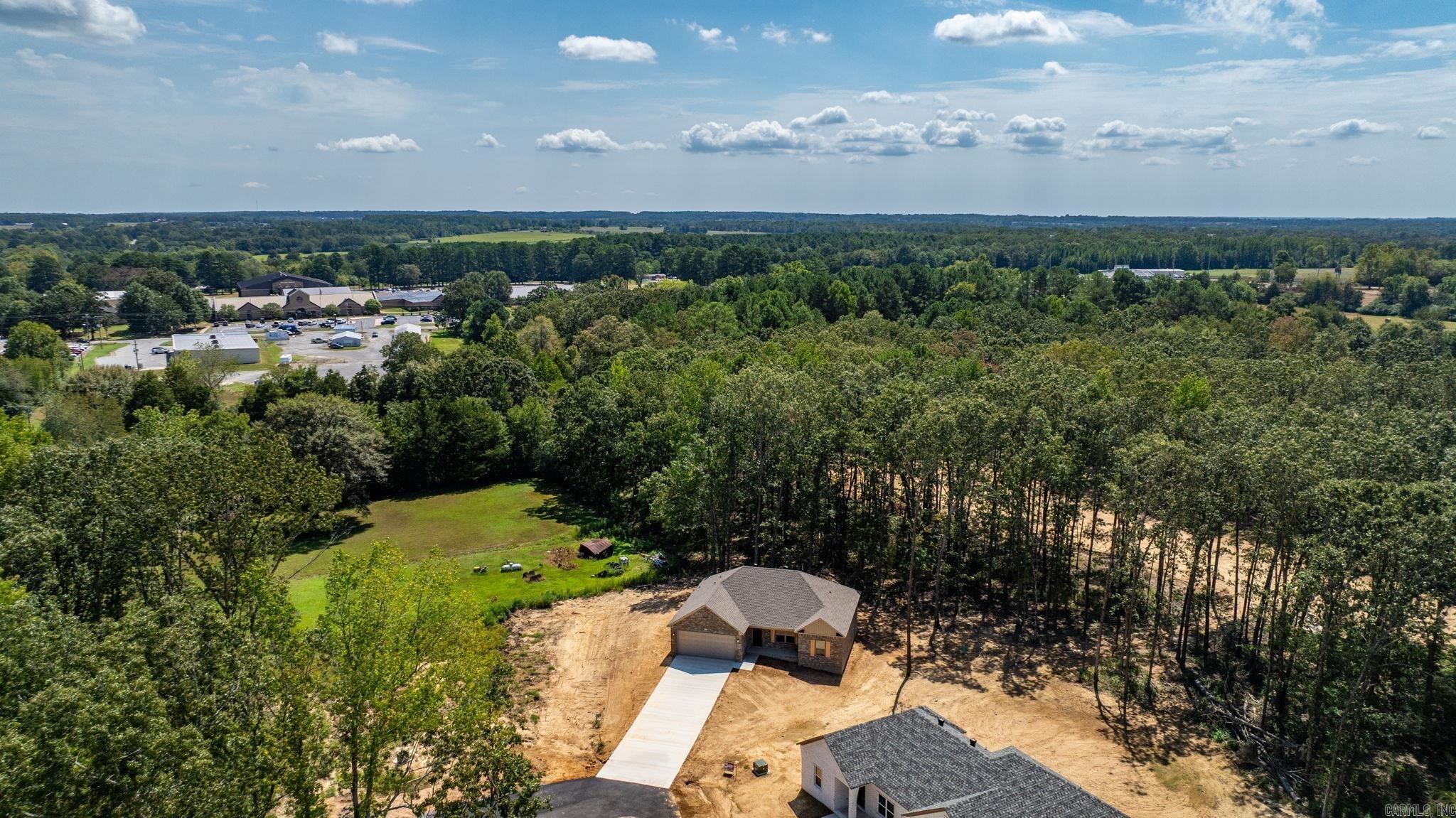 SUMMER WOODS - PHASE 1 - Residential