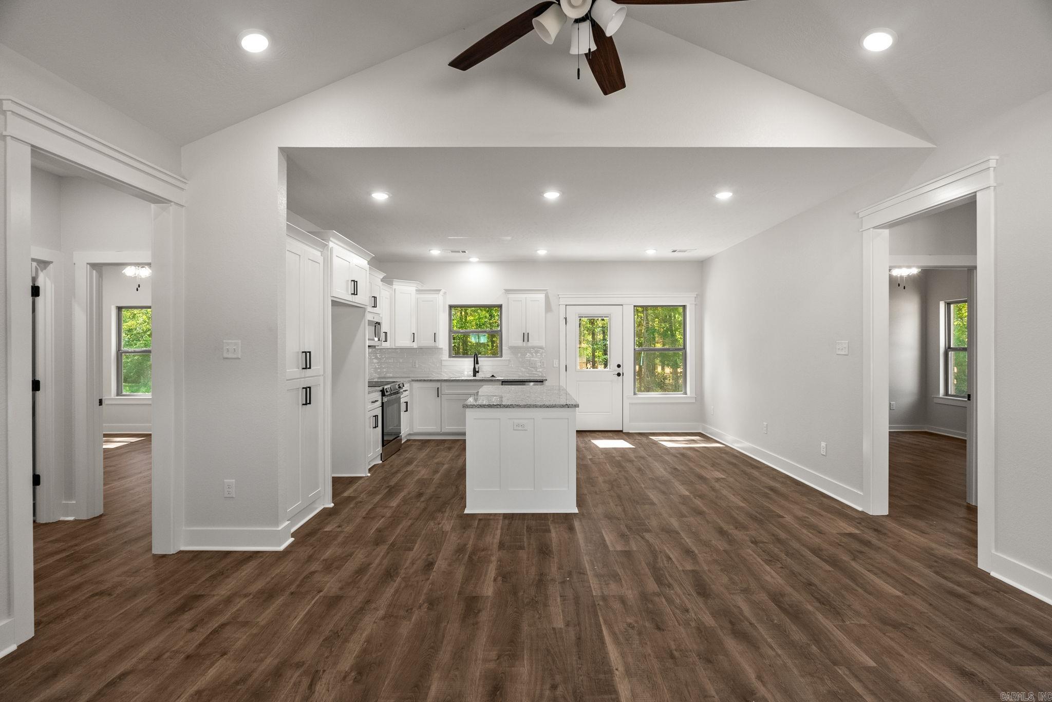SUMMER WOODS - PHASE 1 - Residential