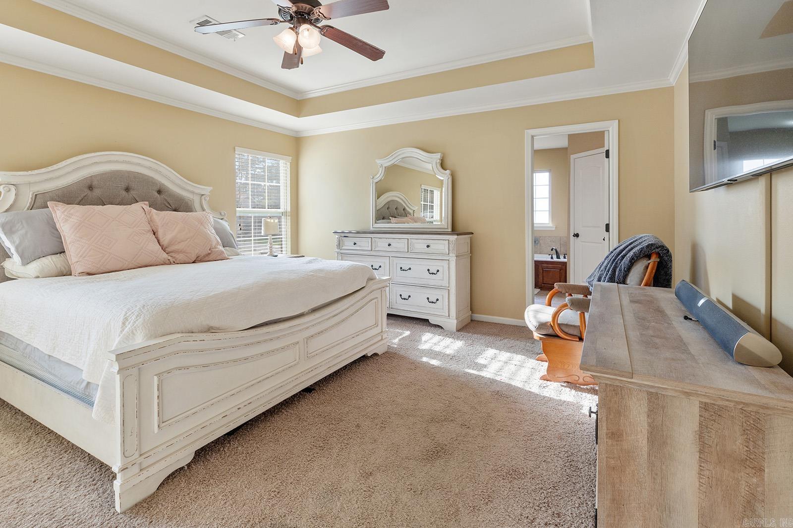 KINGS CROSSING - Residential