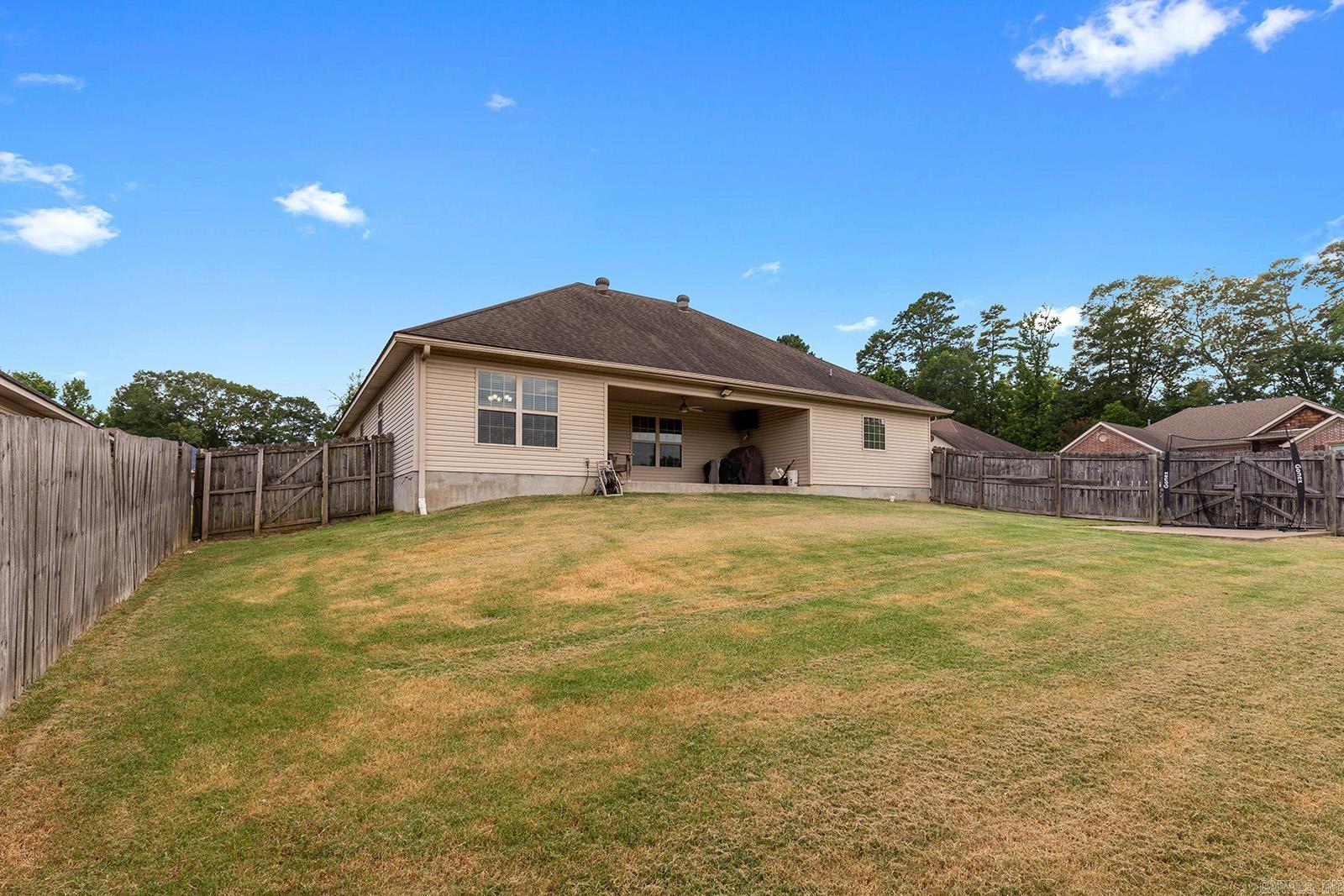 KINGS CROSSING - Residential