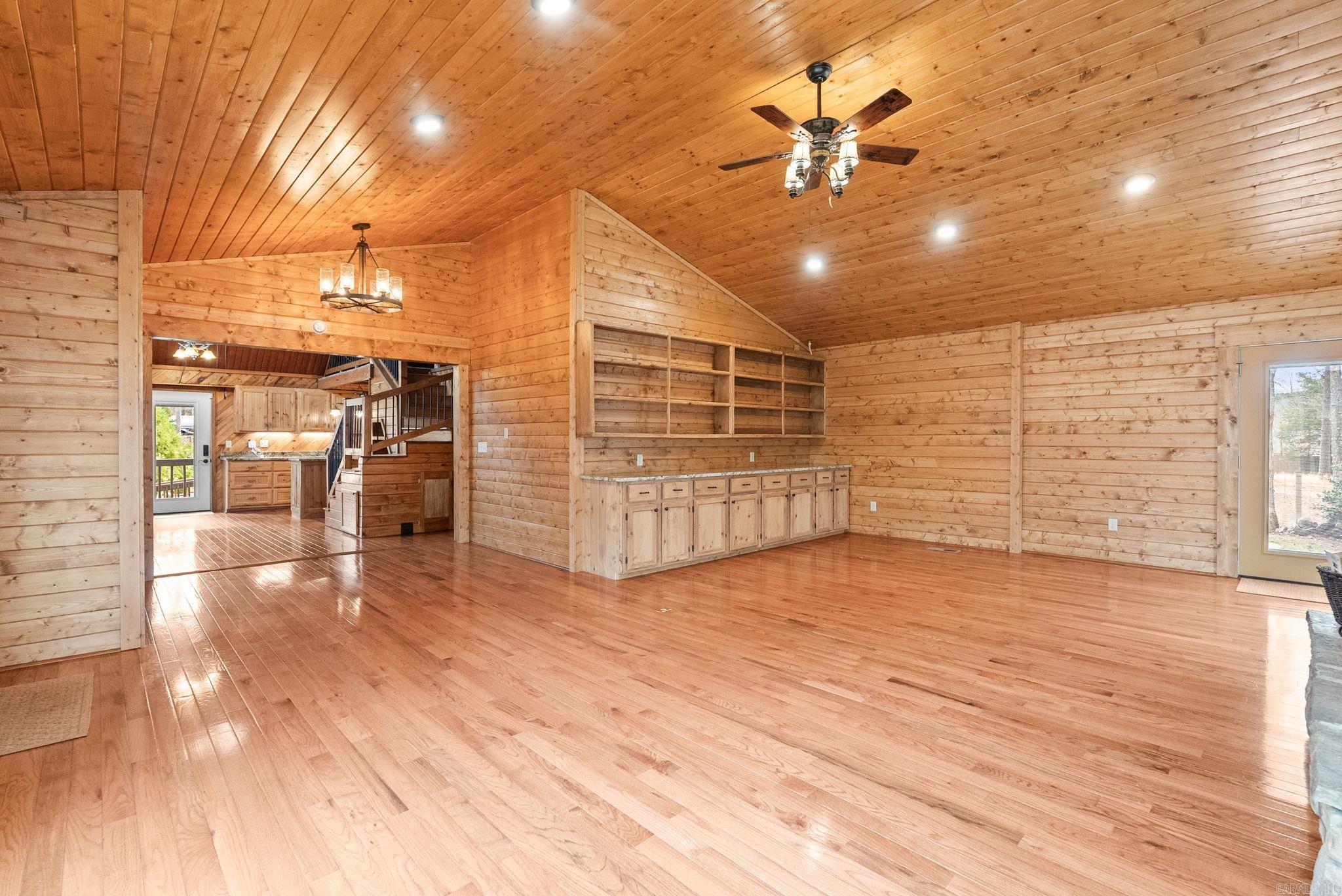 SILLS PENINSULA - Residential