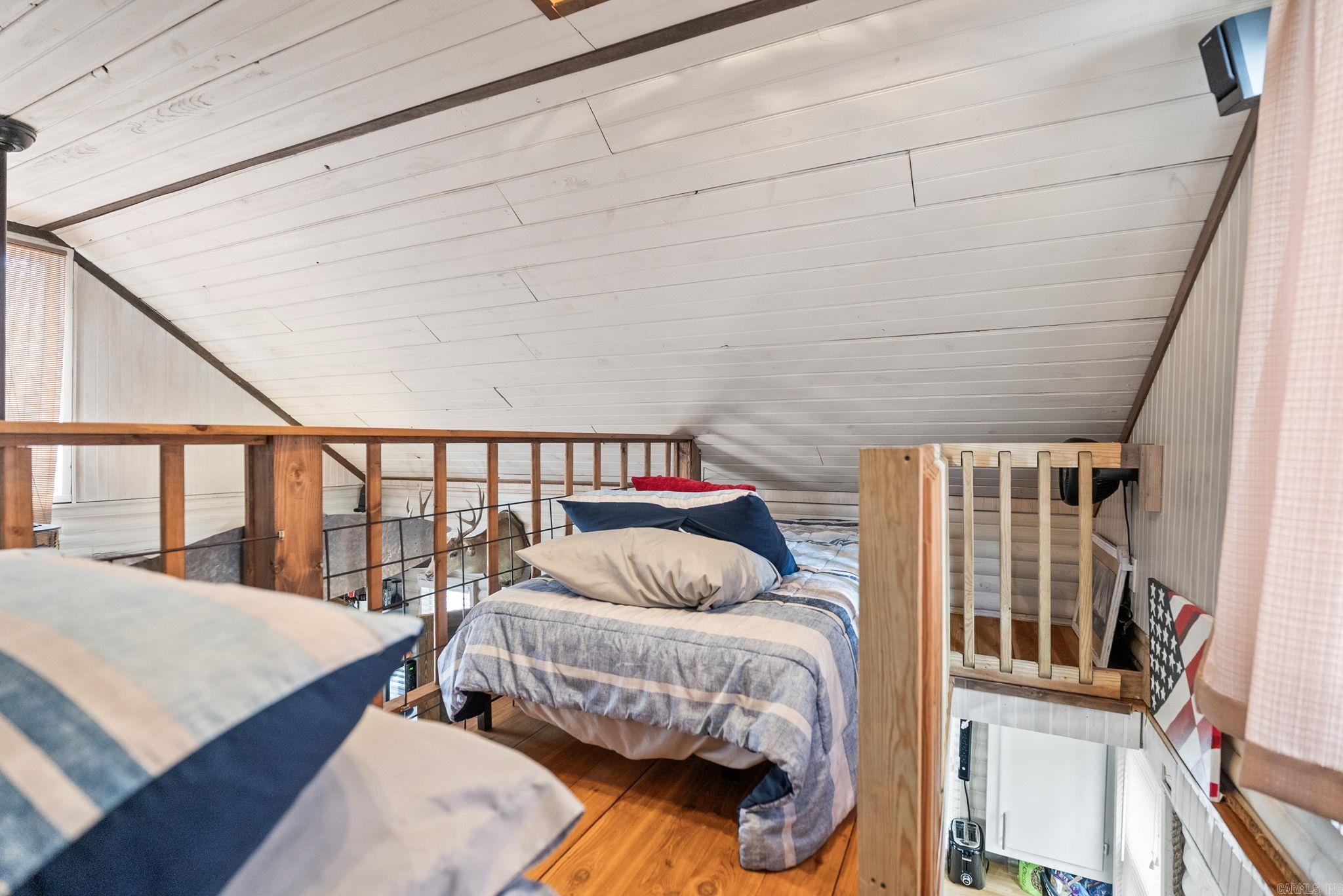 SILLS PENINSULA - Residential