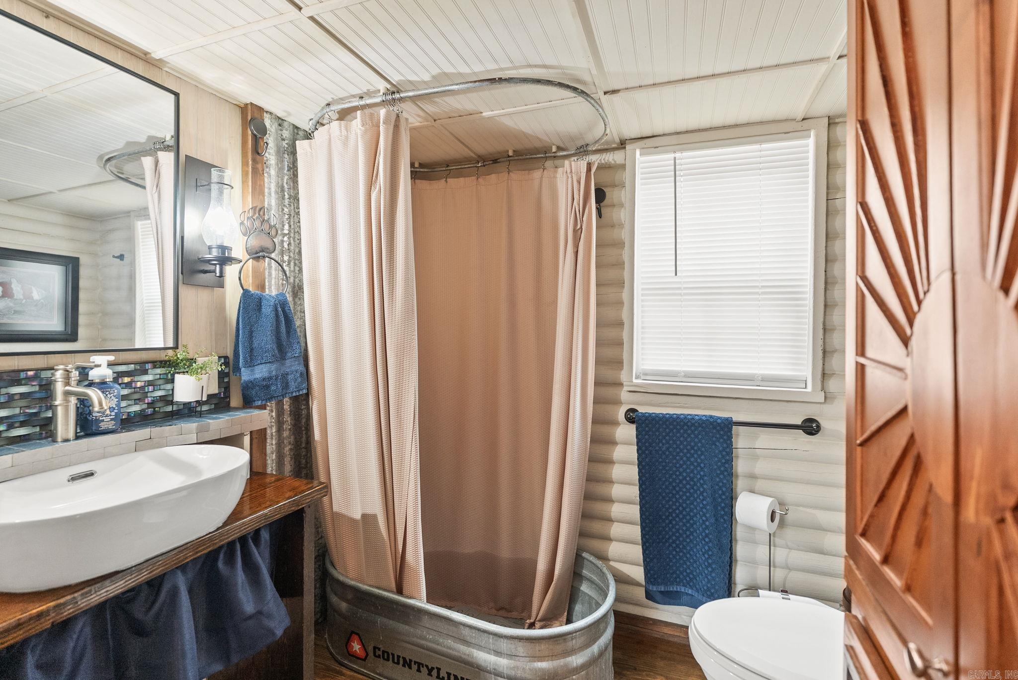 SILLS PENINSULA - Residential